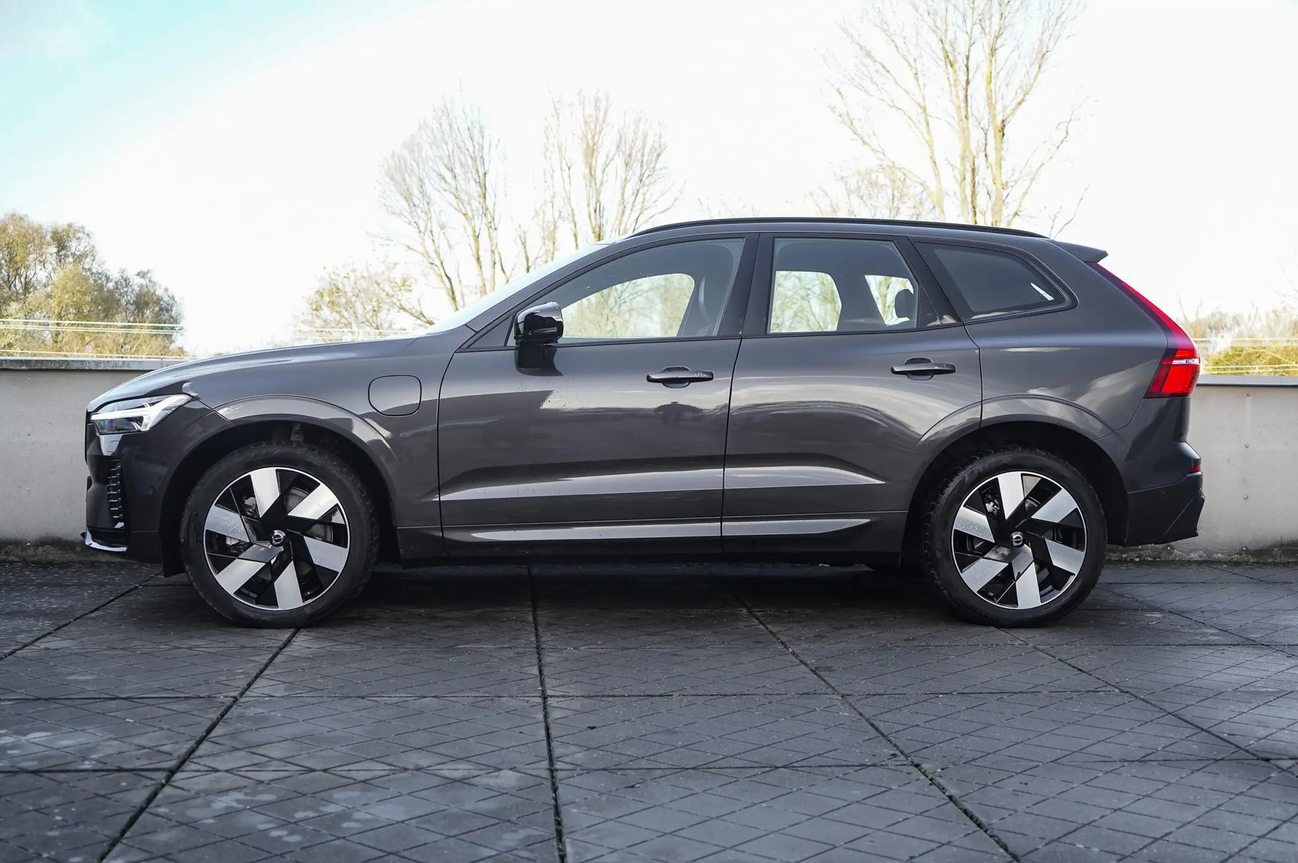 Volvo - XC60