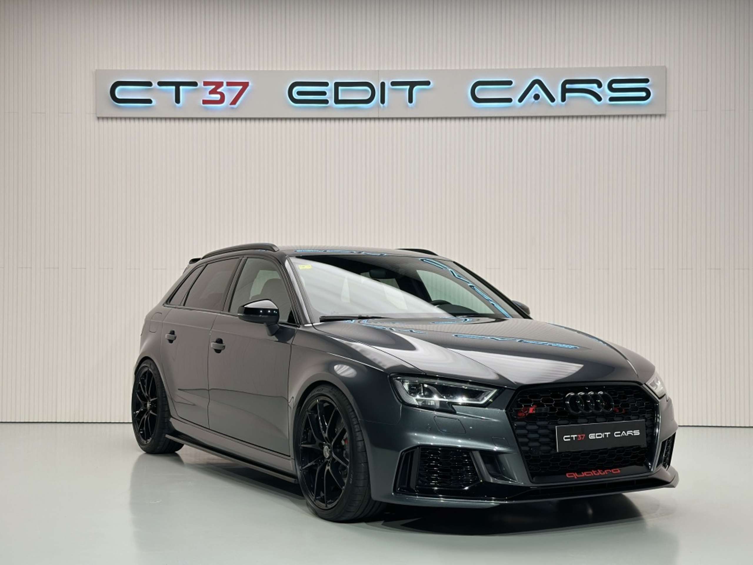 Audi - RS3