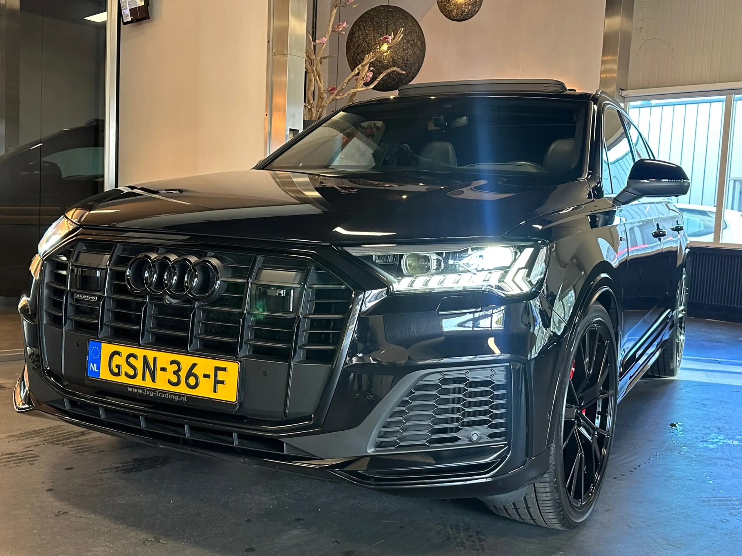 Audi - Q7