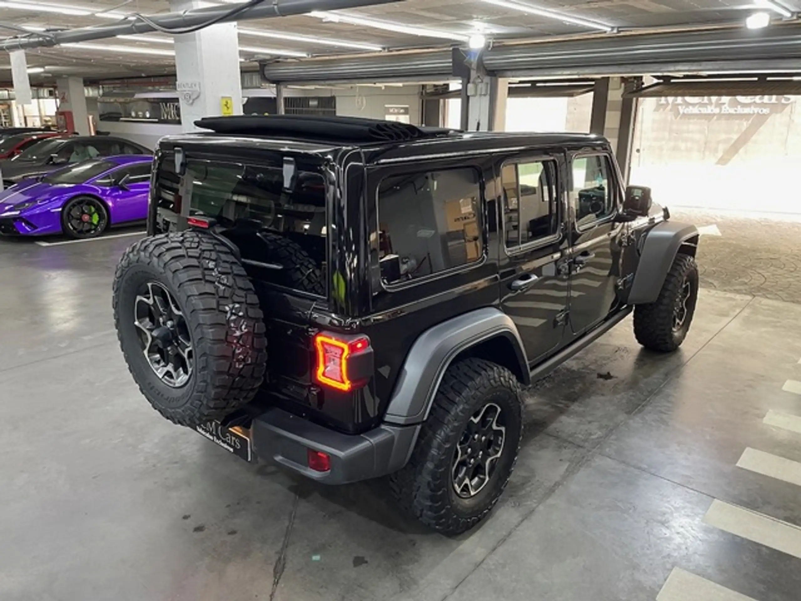 Jeep - Wrangler