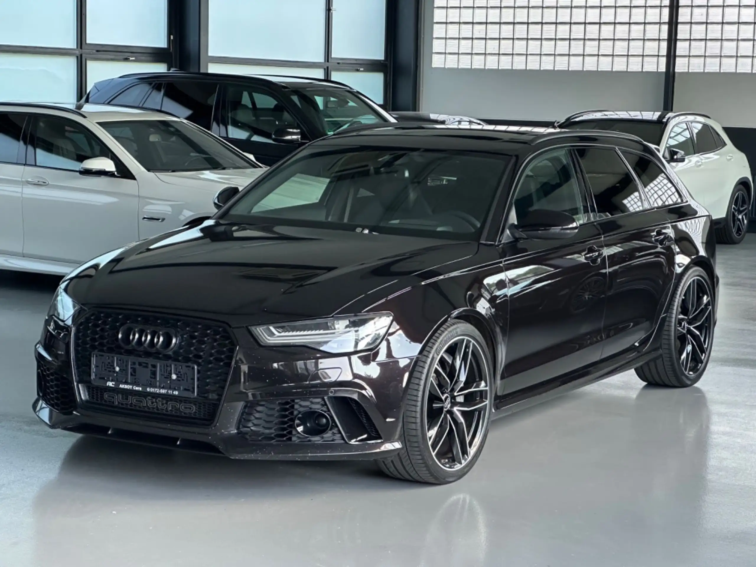 Audi - RS6