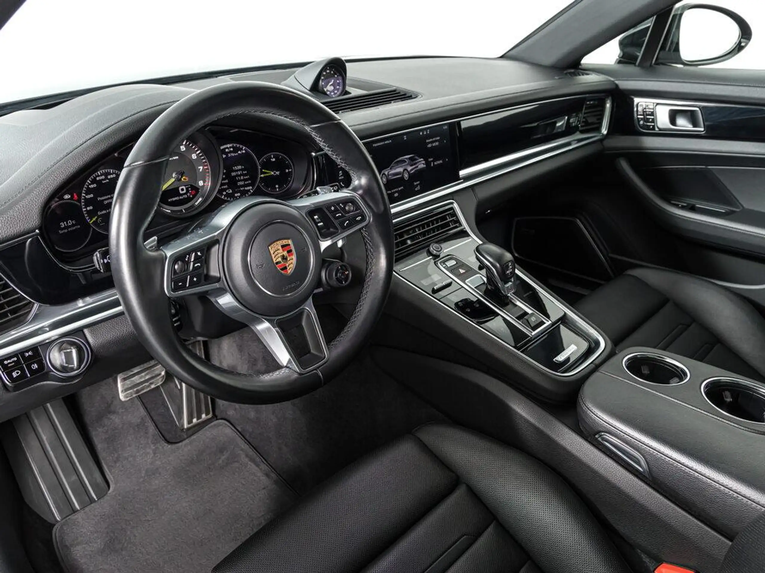 Porsche - Panamera