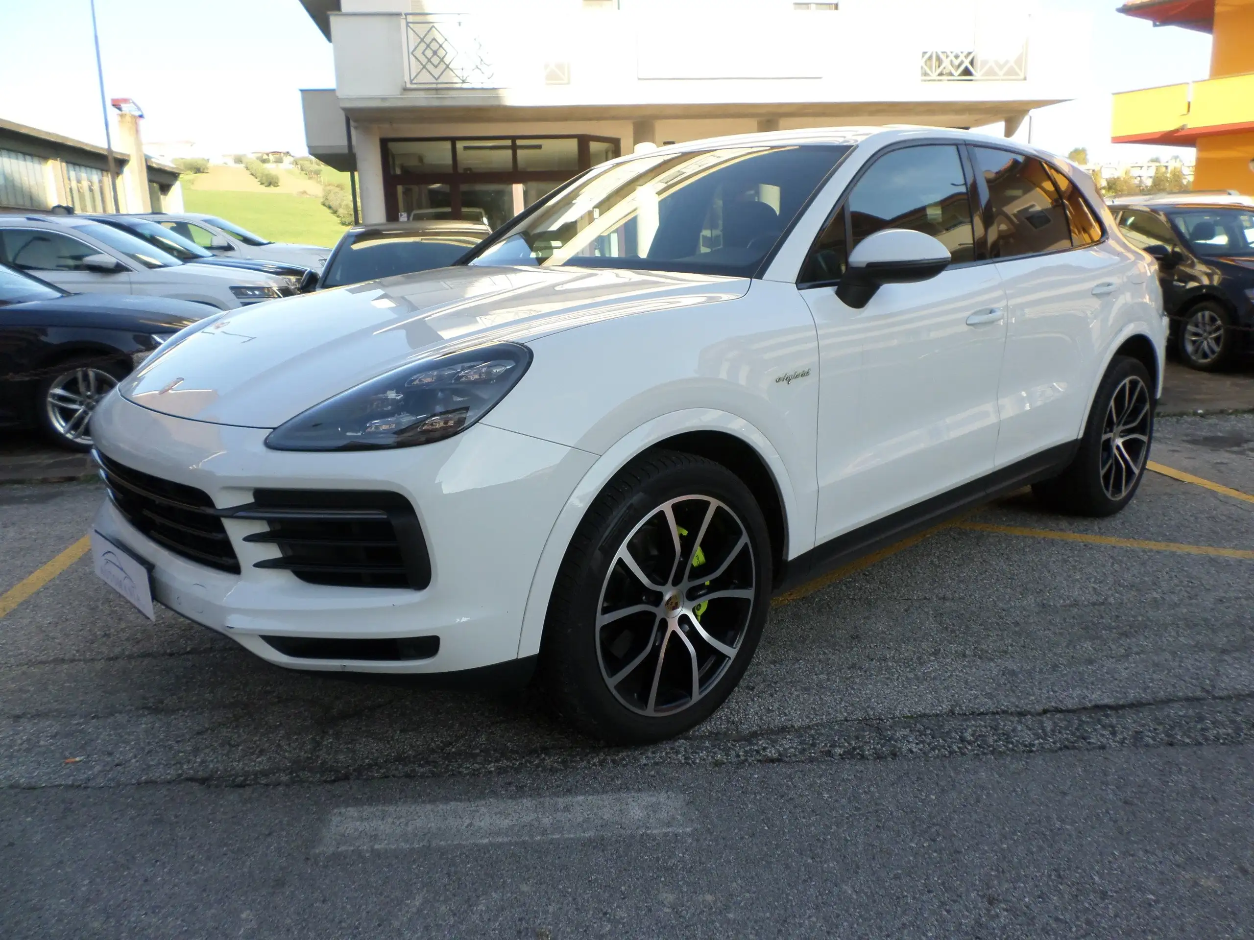 Porsche - Cayenne