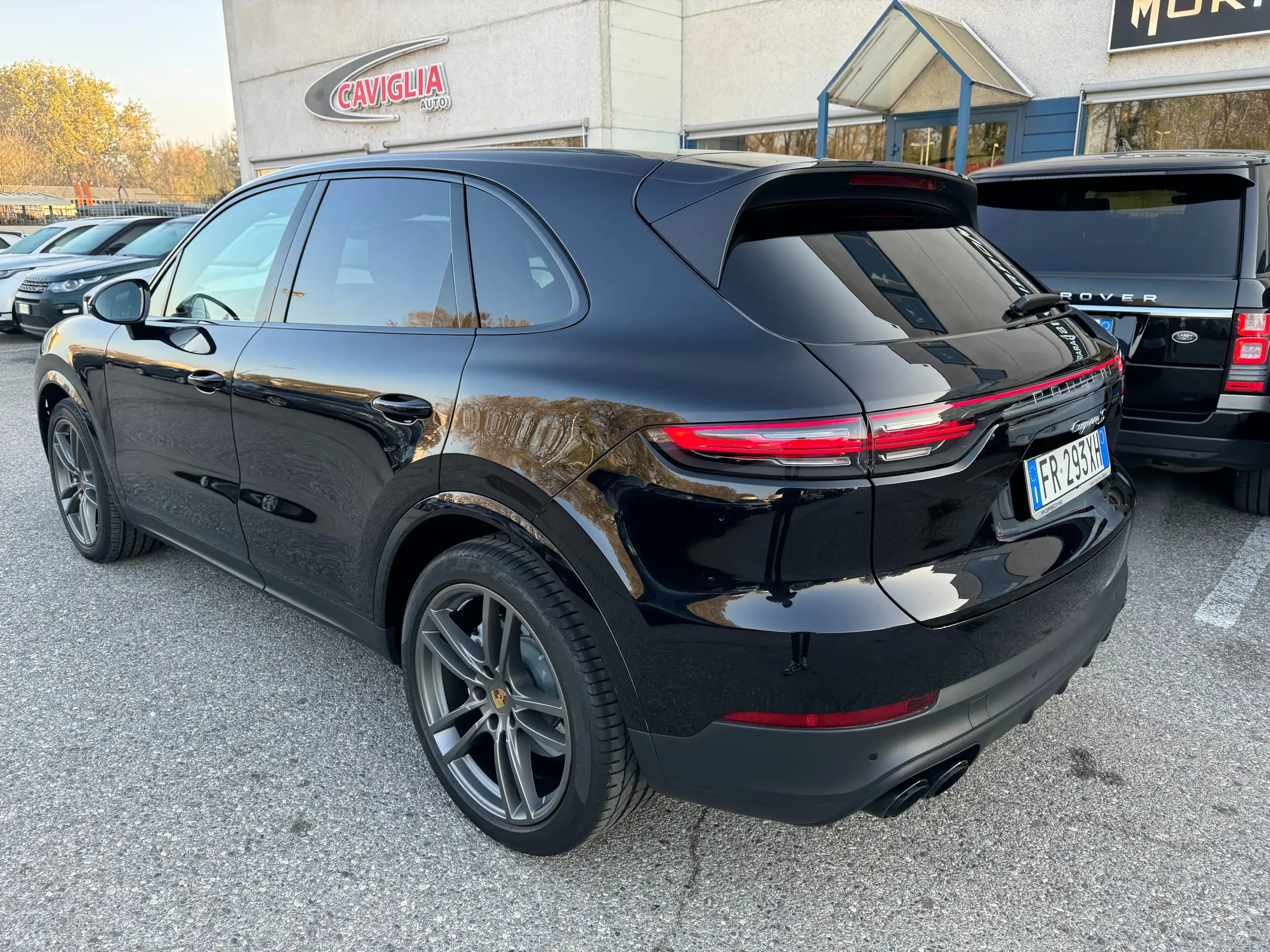 Porsche - Cayenne