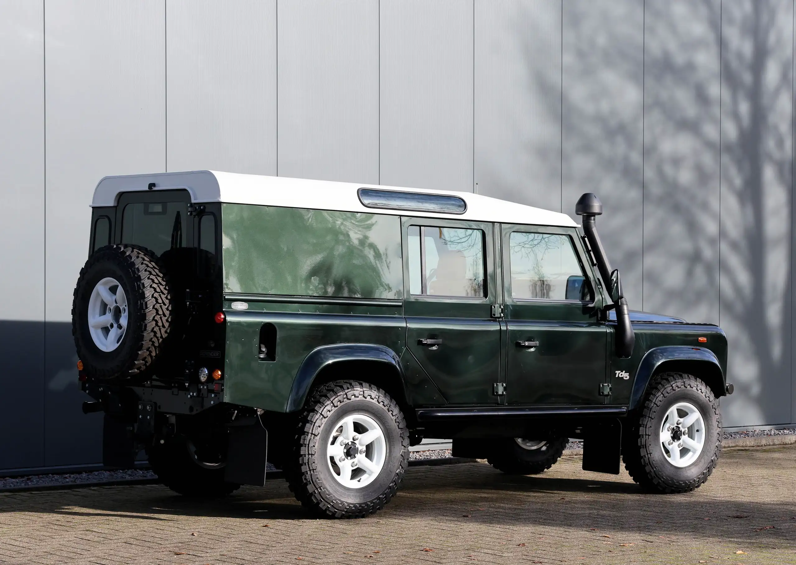 Land Rover Defender 2000