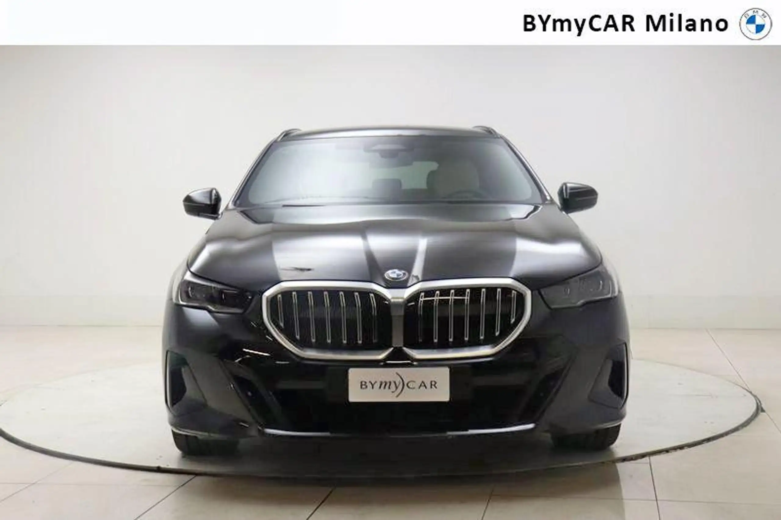 BMW - 520