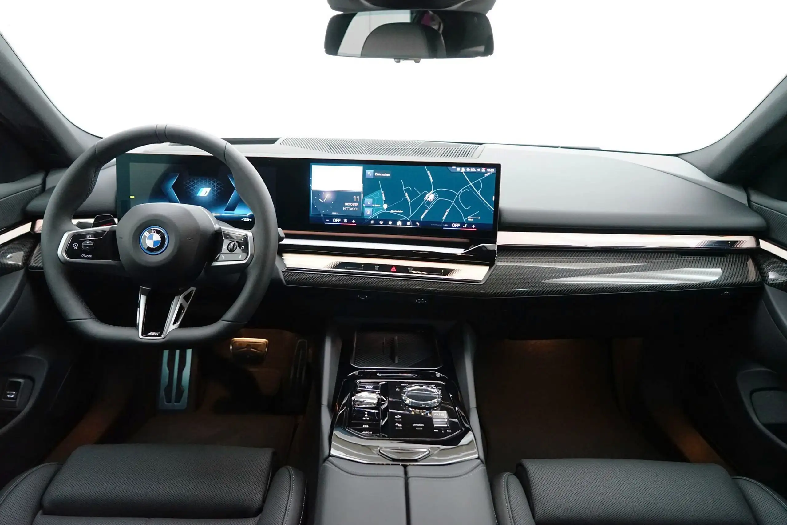 BMW - i5