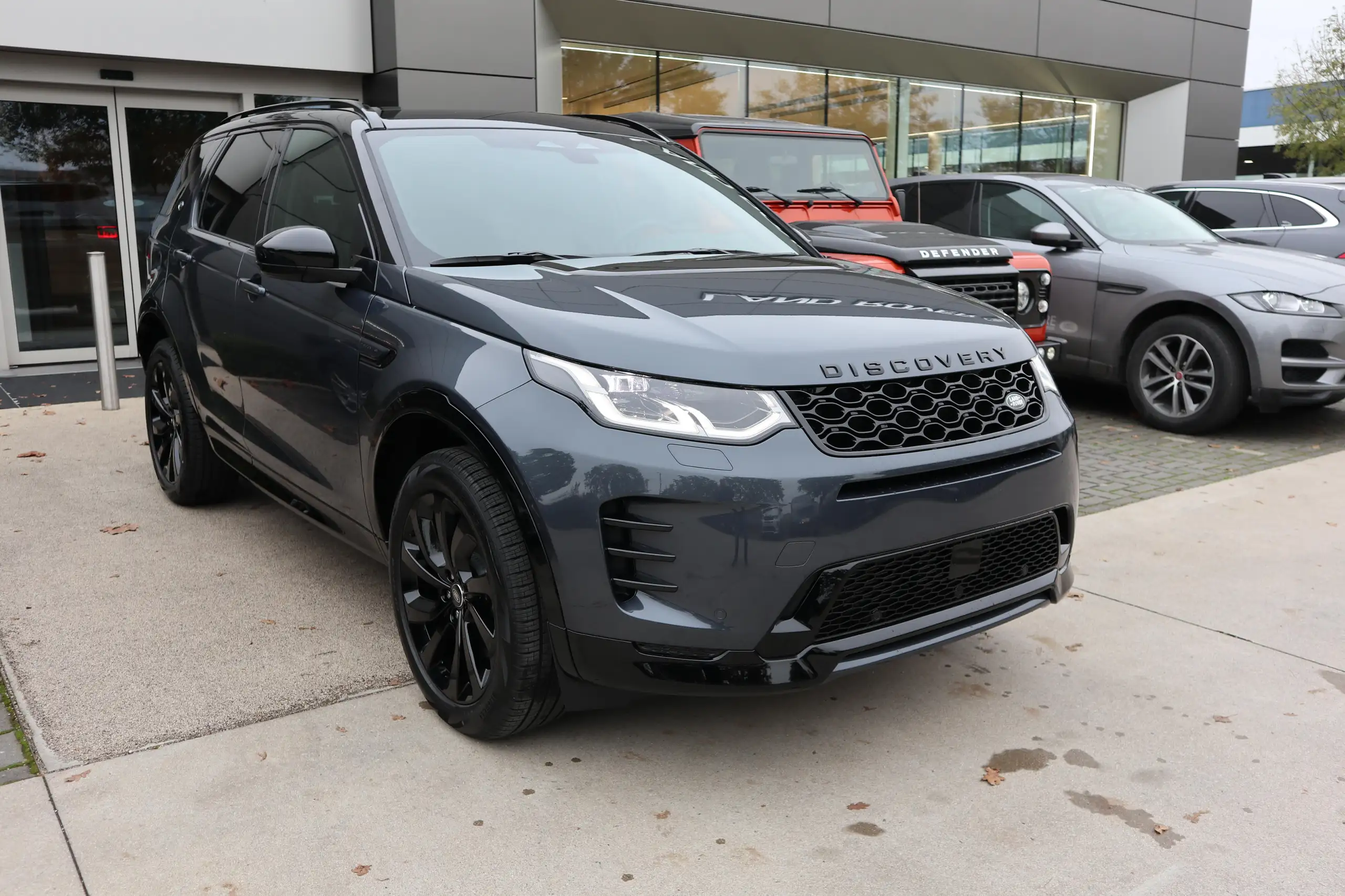 Land Rover - Discovery Sport