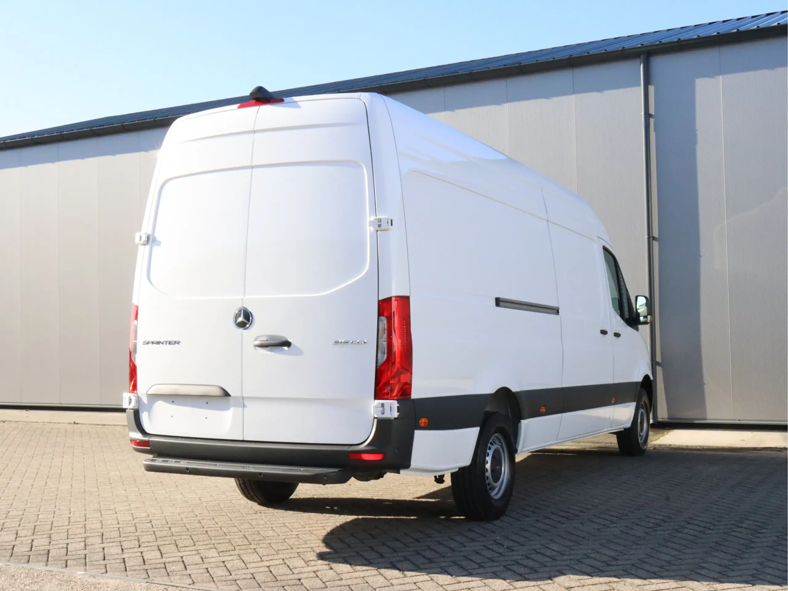 Mercedes-Benz - Sprinter