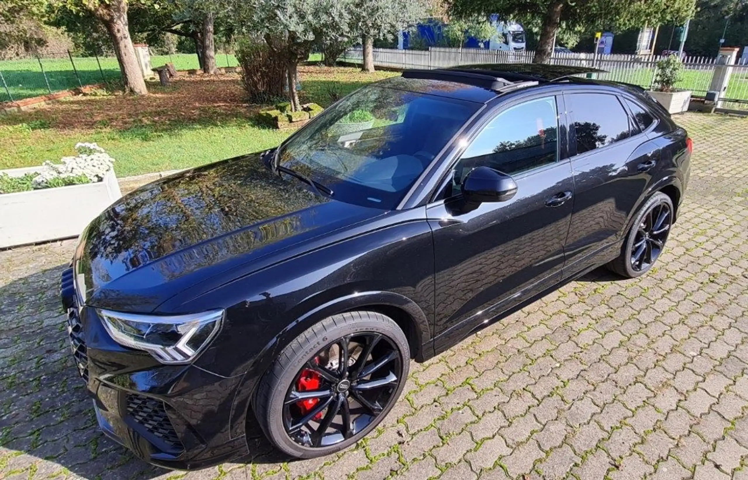 Audi - RS Q3