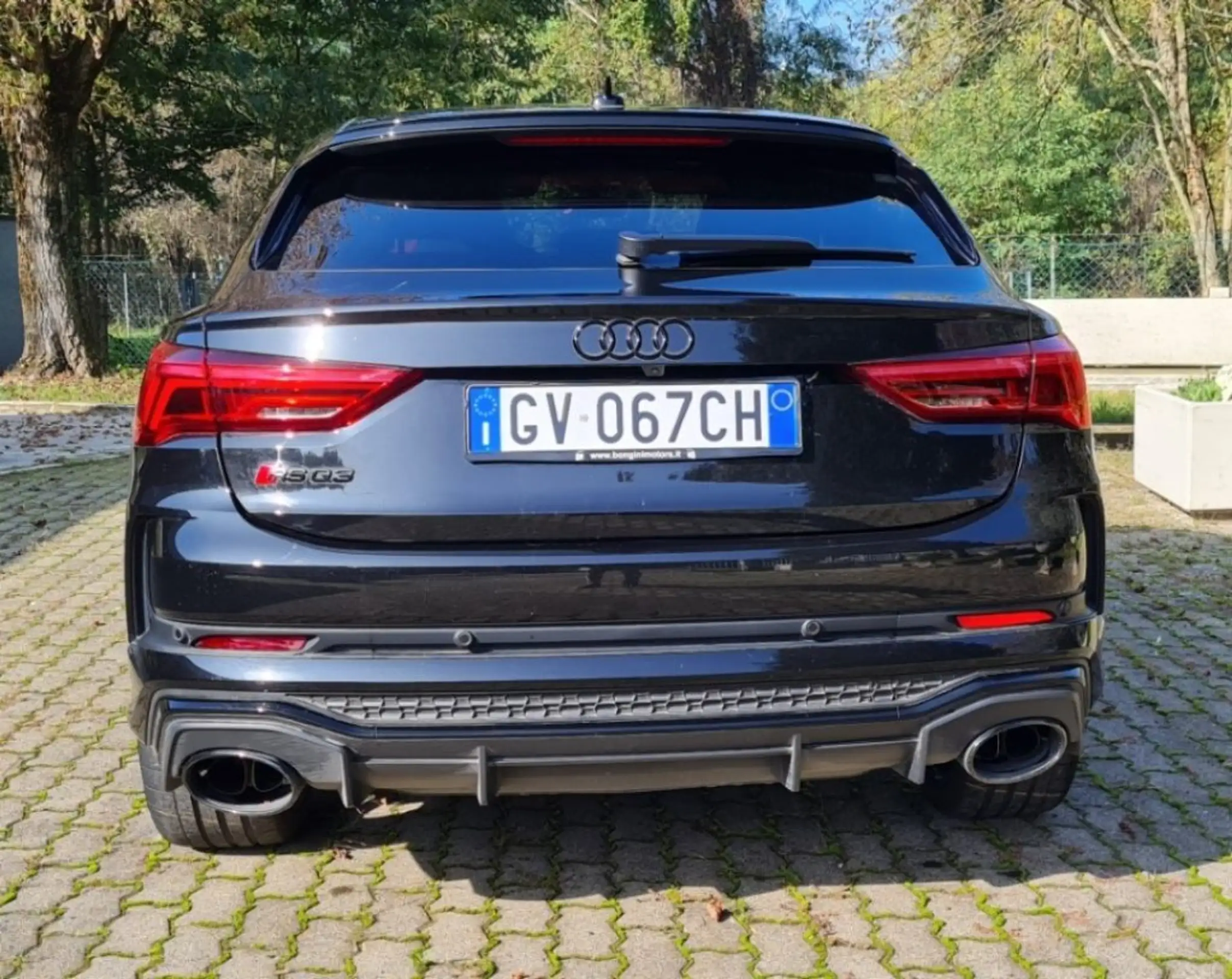 Audi - RS Q3