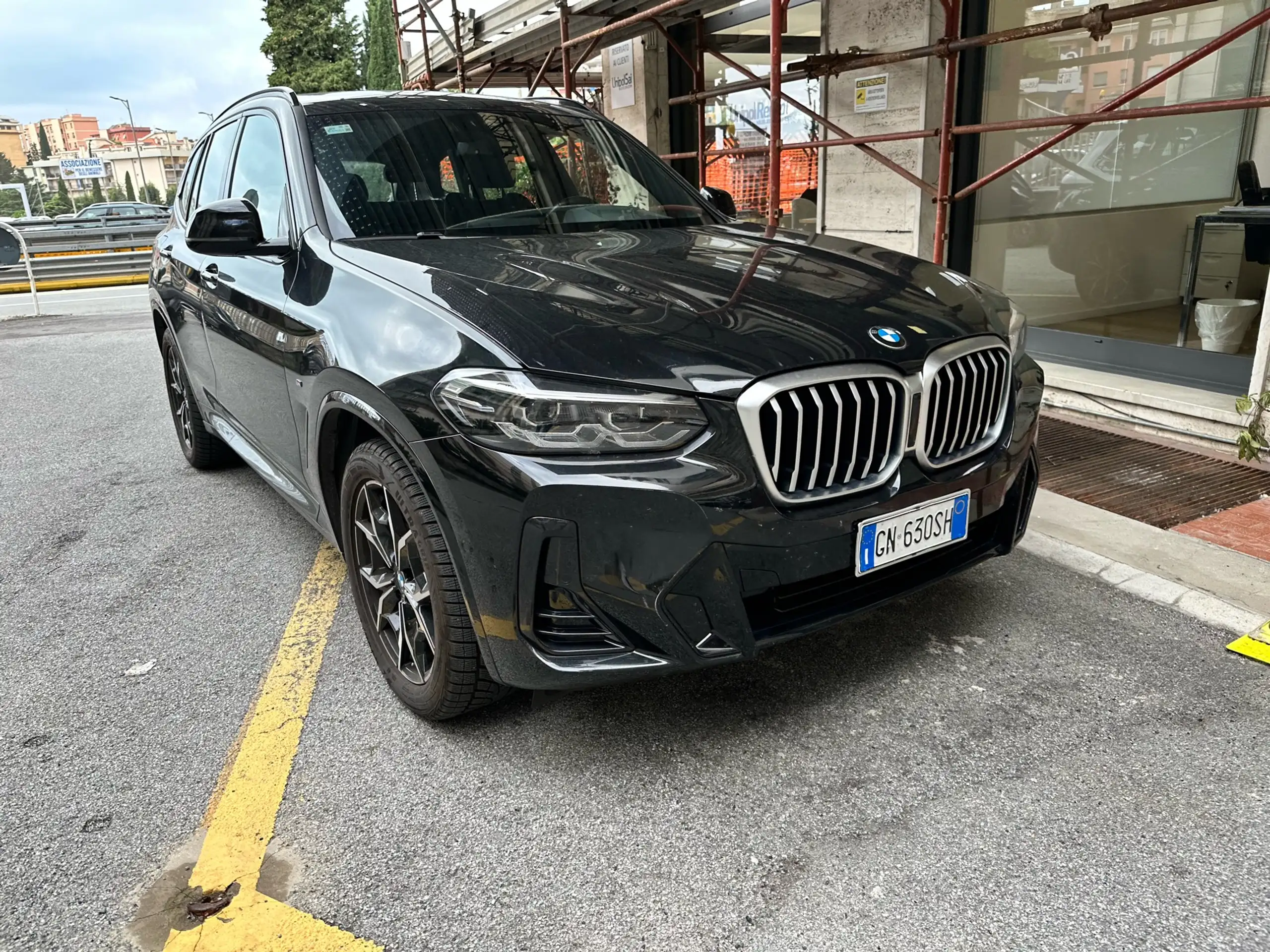 BMW - X3