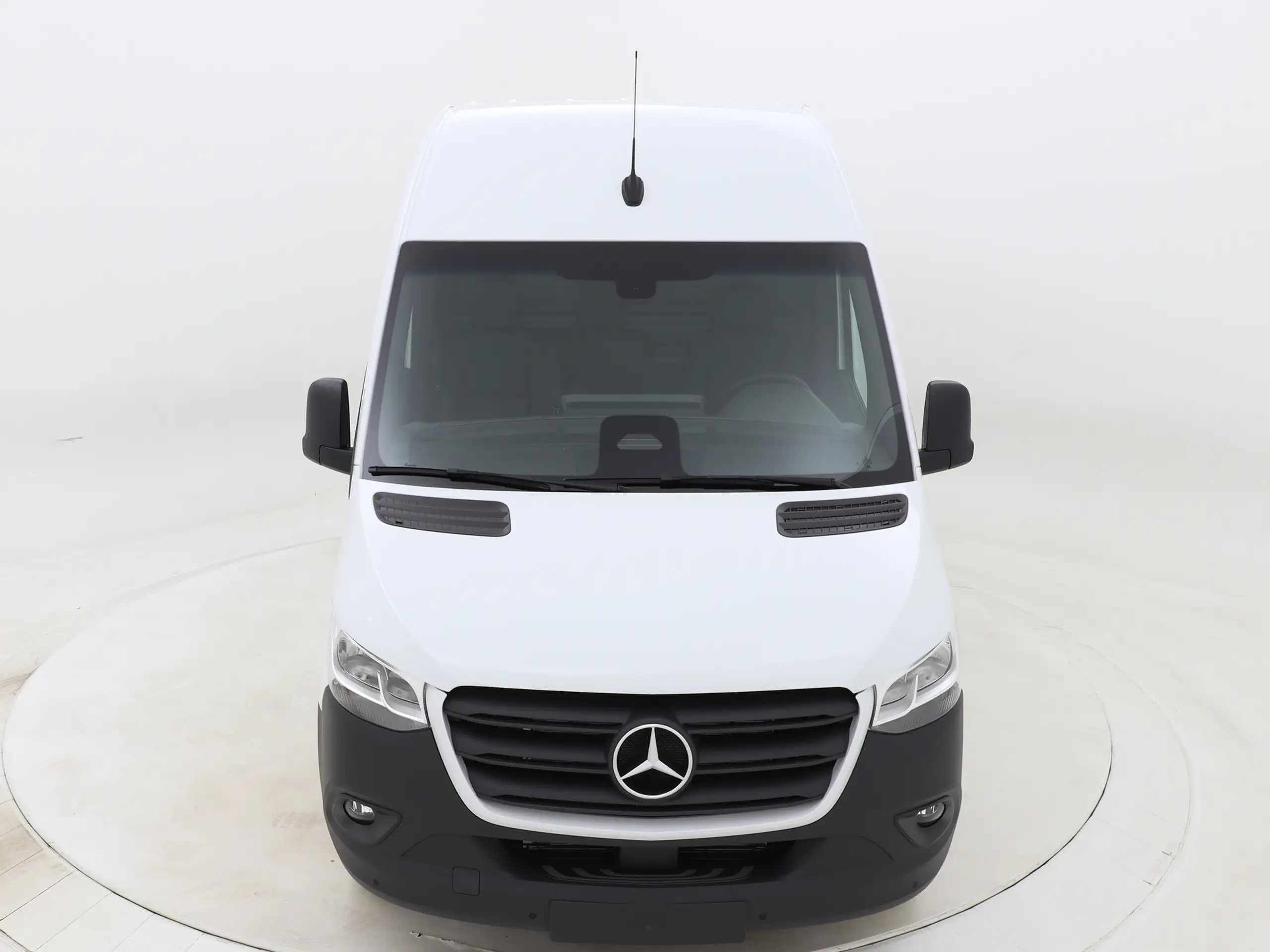 Mercedes-Benz - Sprinter