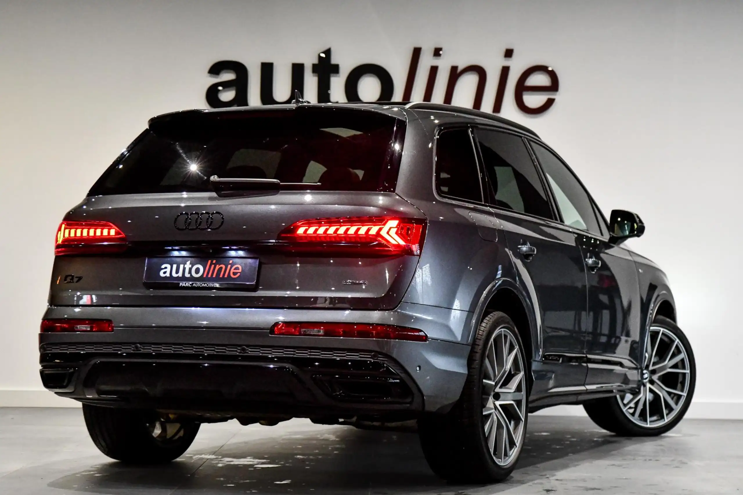 Audi - Q7