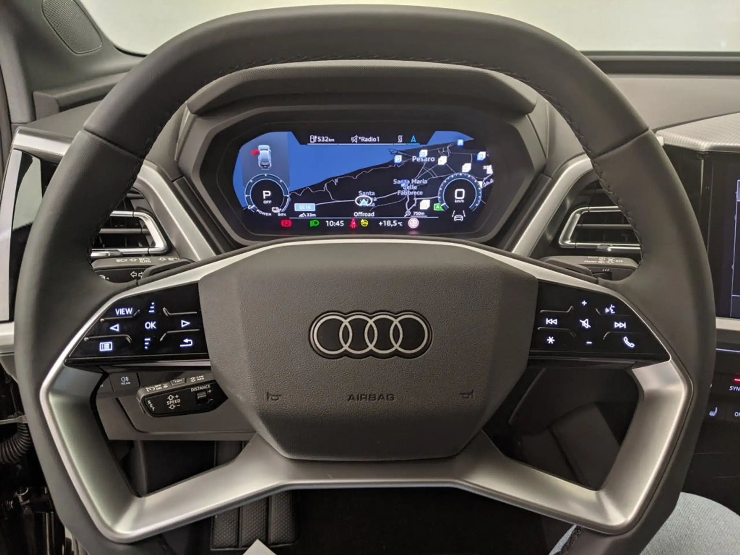 Audi - Q4 e-tron