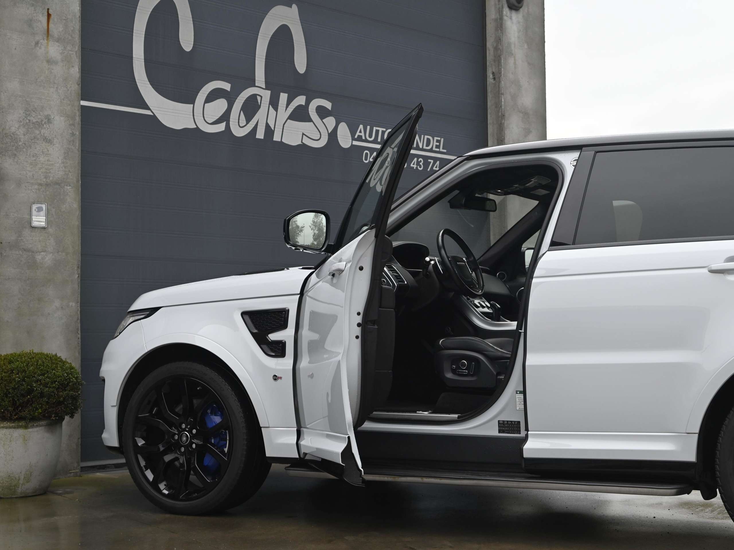 Land Rover - Range Rover Sport