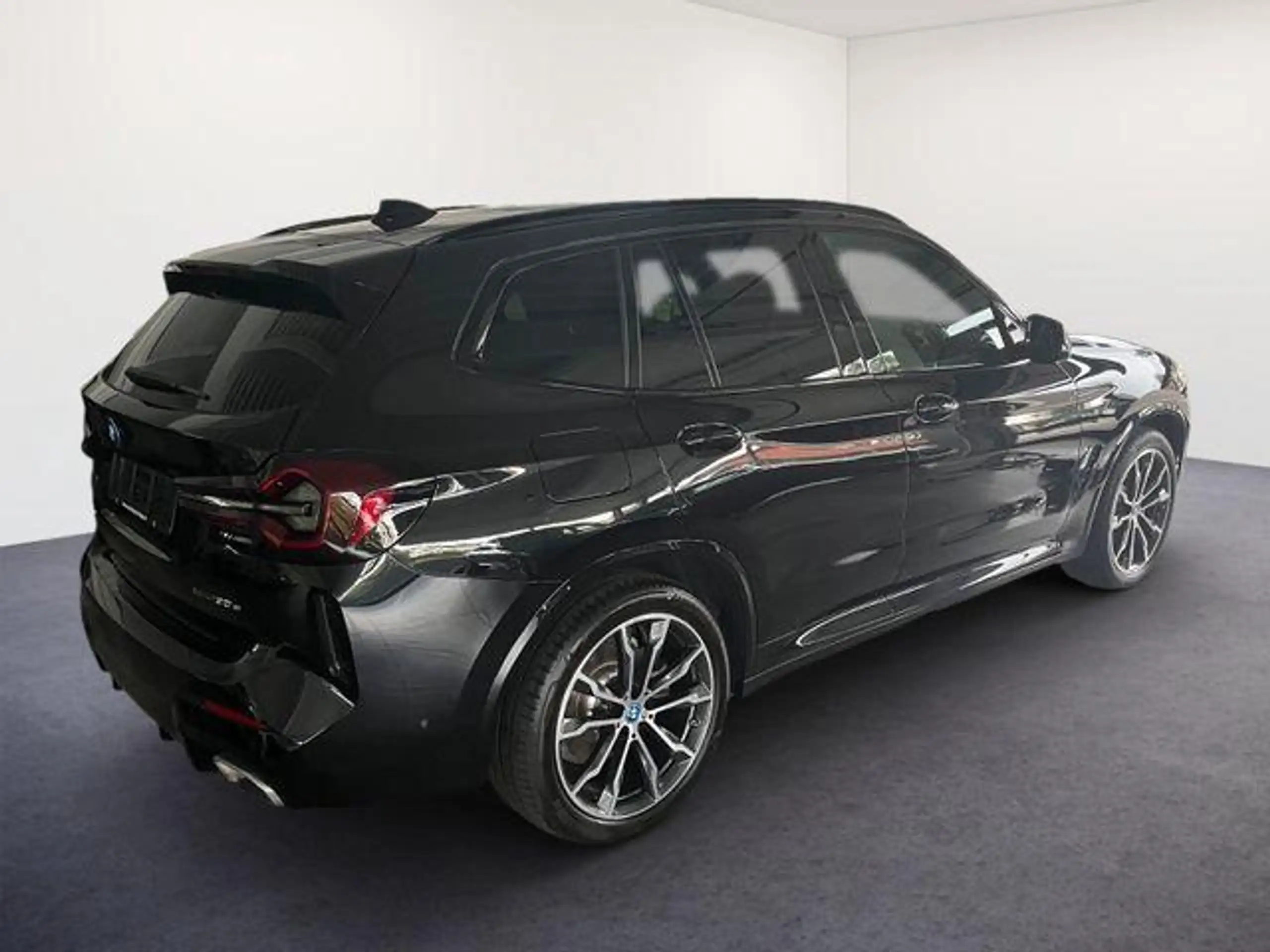 BMW - X3