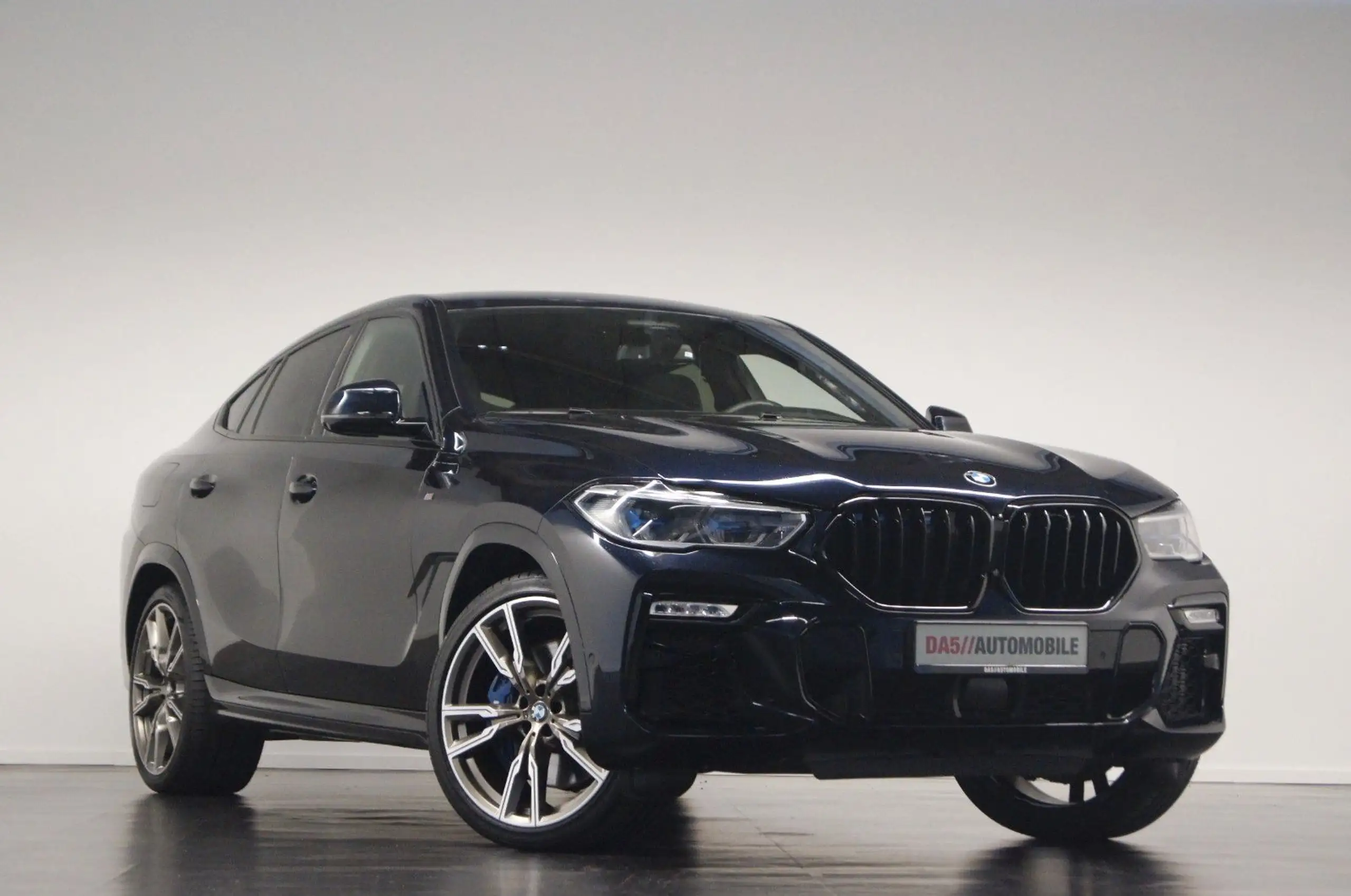 BMW - X6