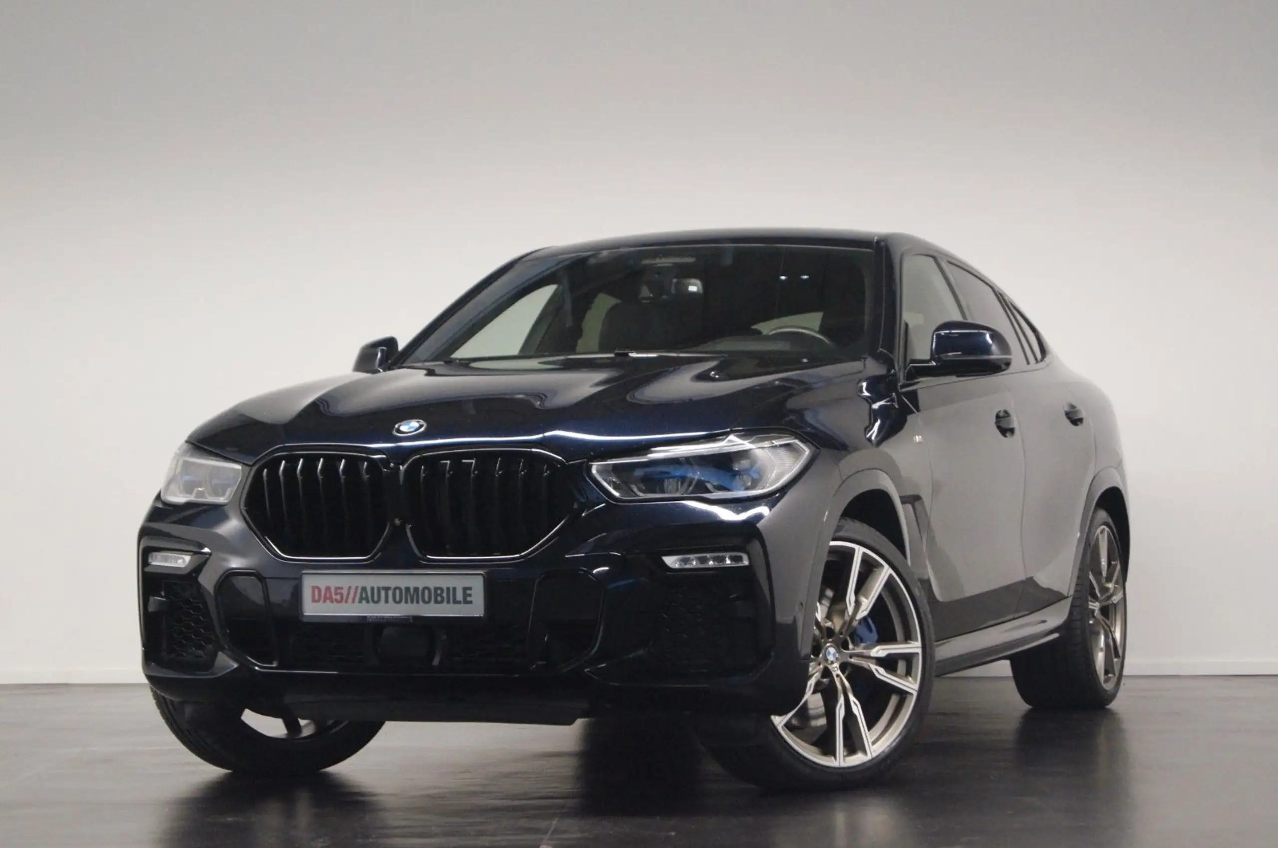 BMW - X6