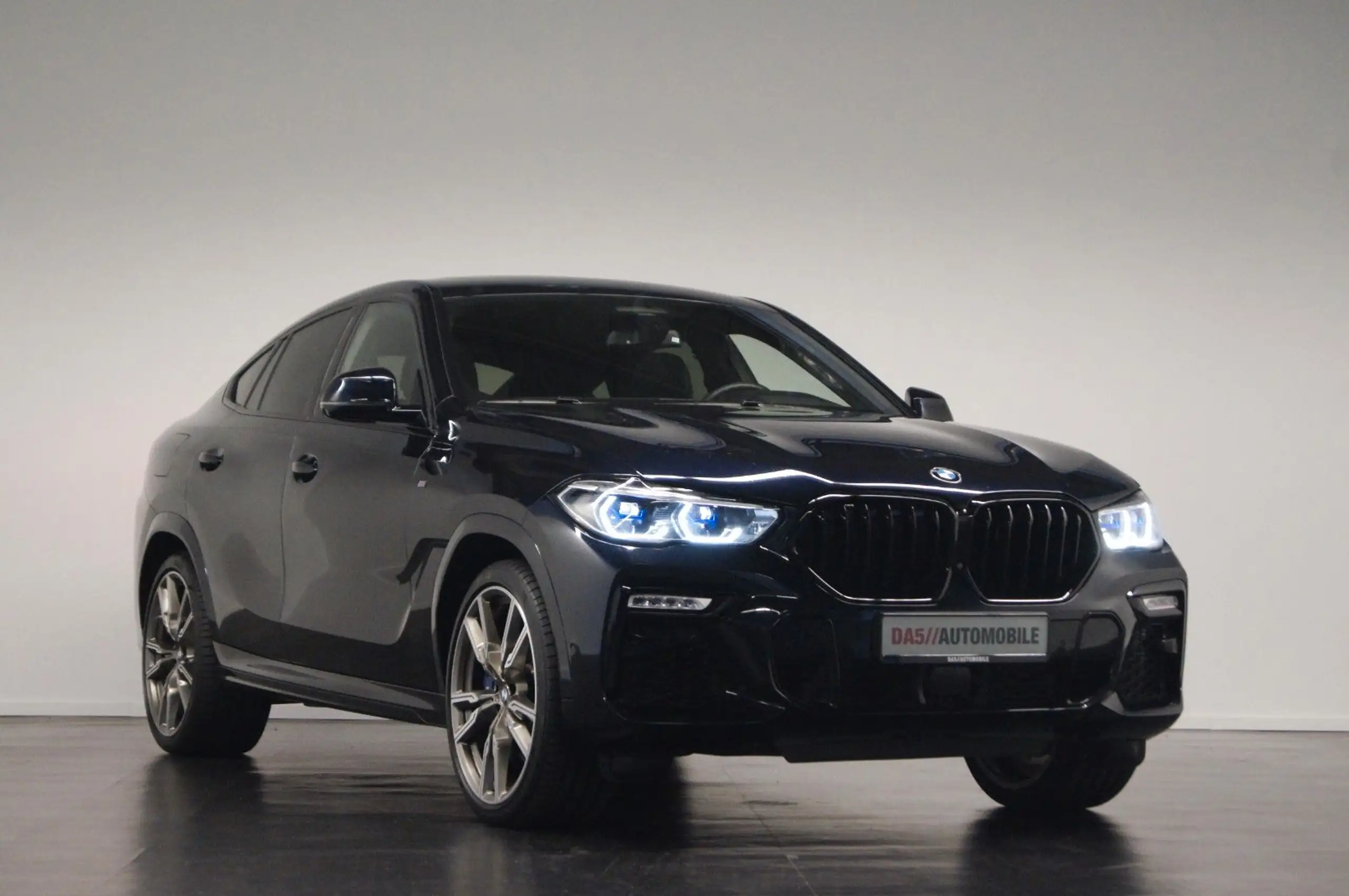 BMW - X6