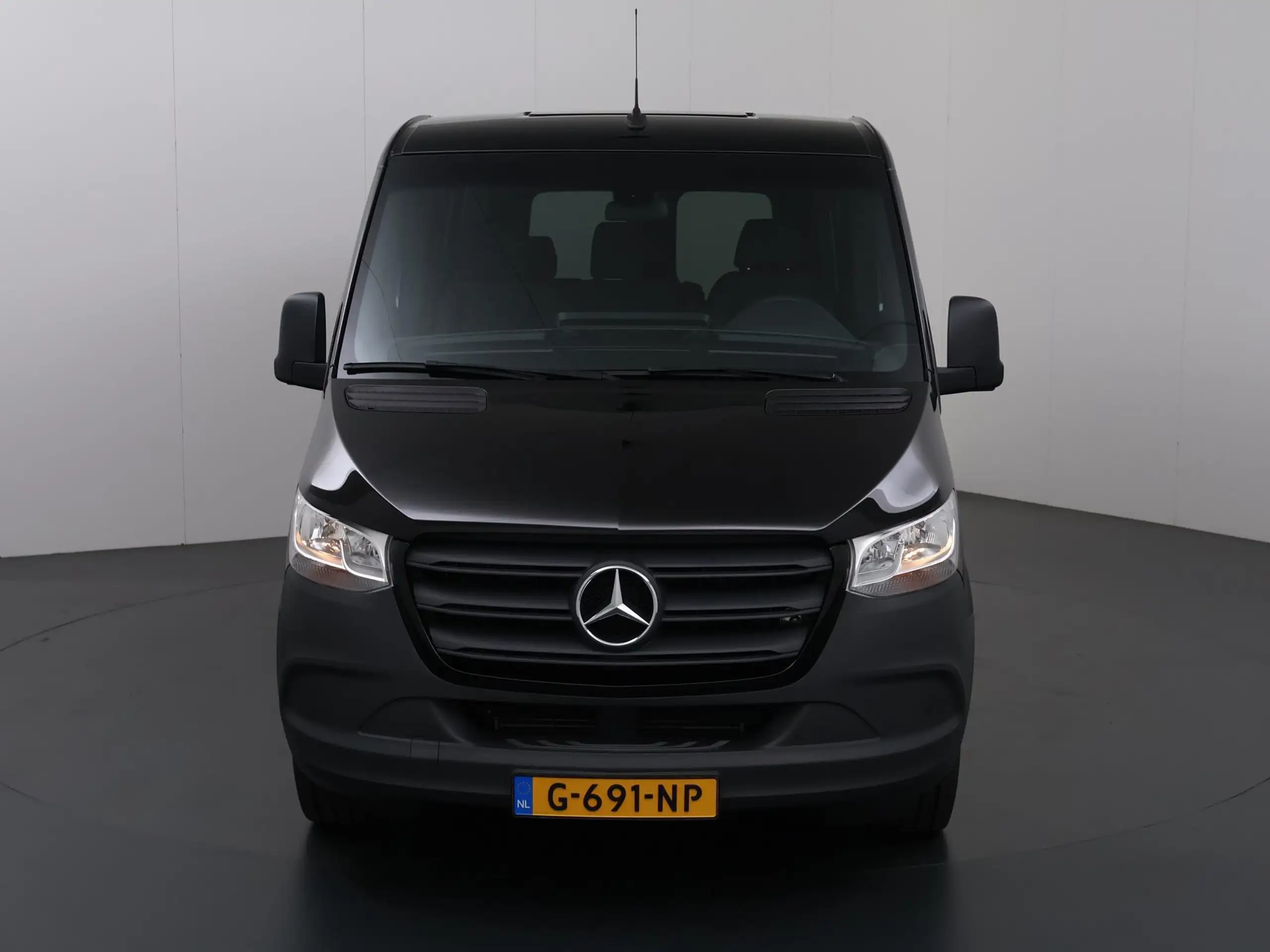 Mercedes-Benz - Sprinter