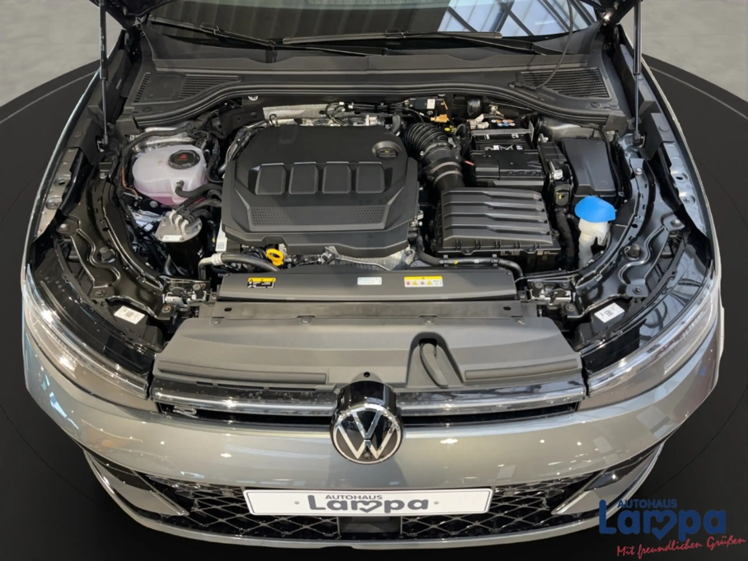 Volkswagen - Passat