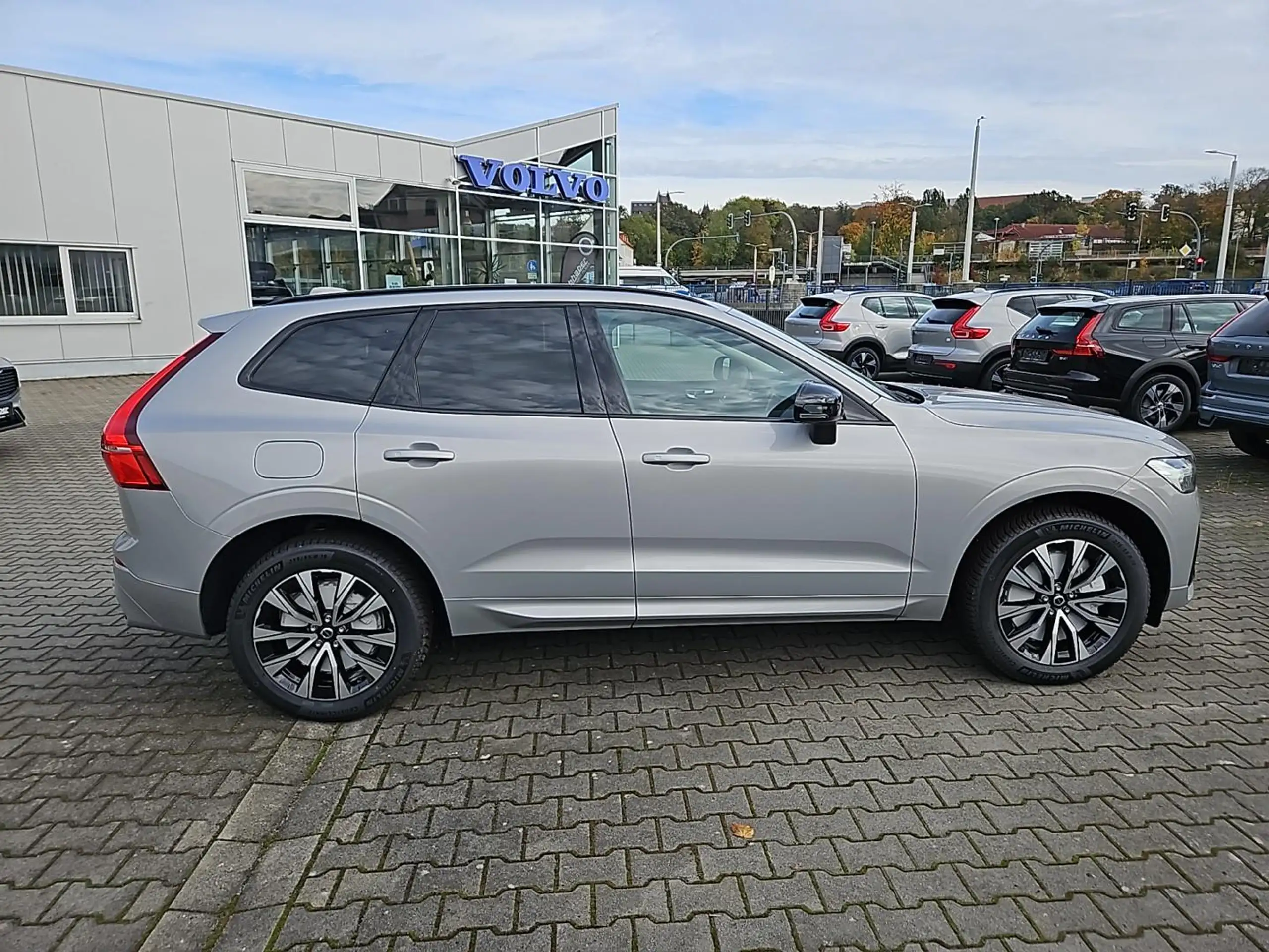 Volvo - XC60