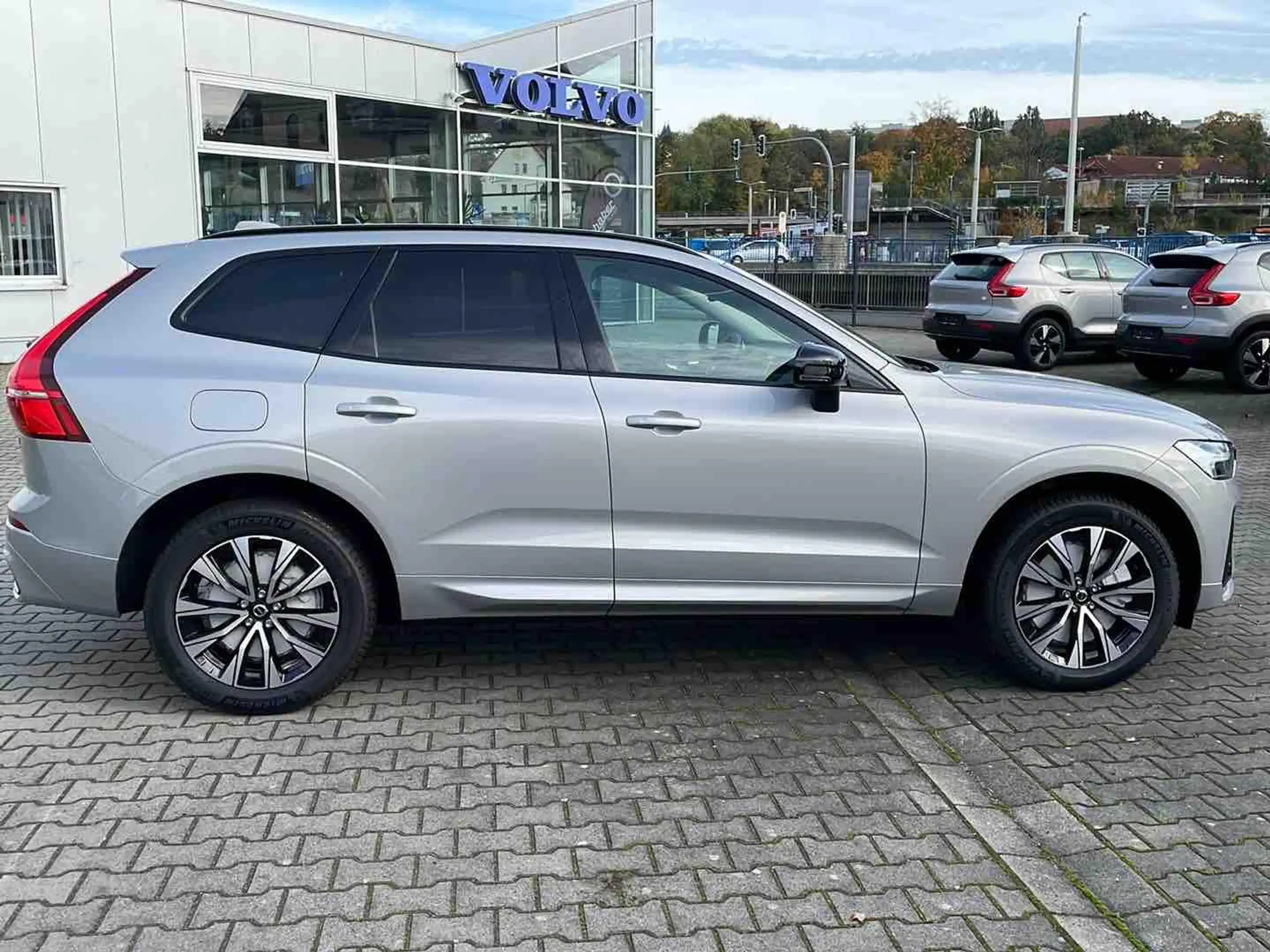 Volvo - XC60