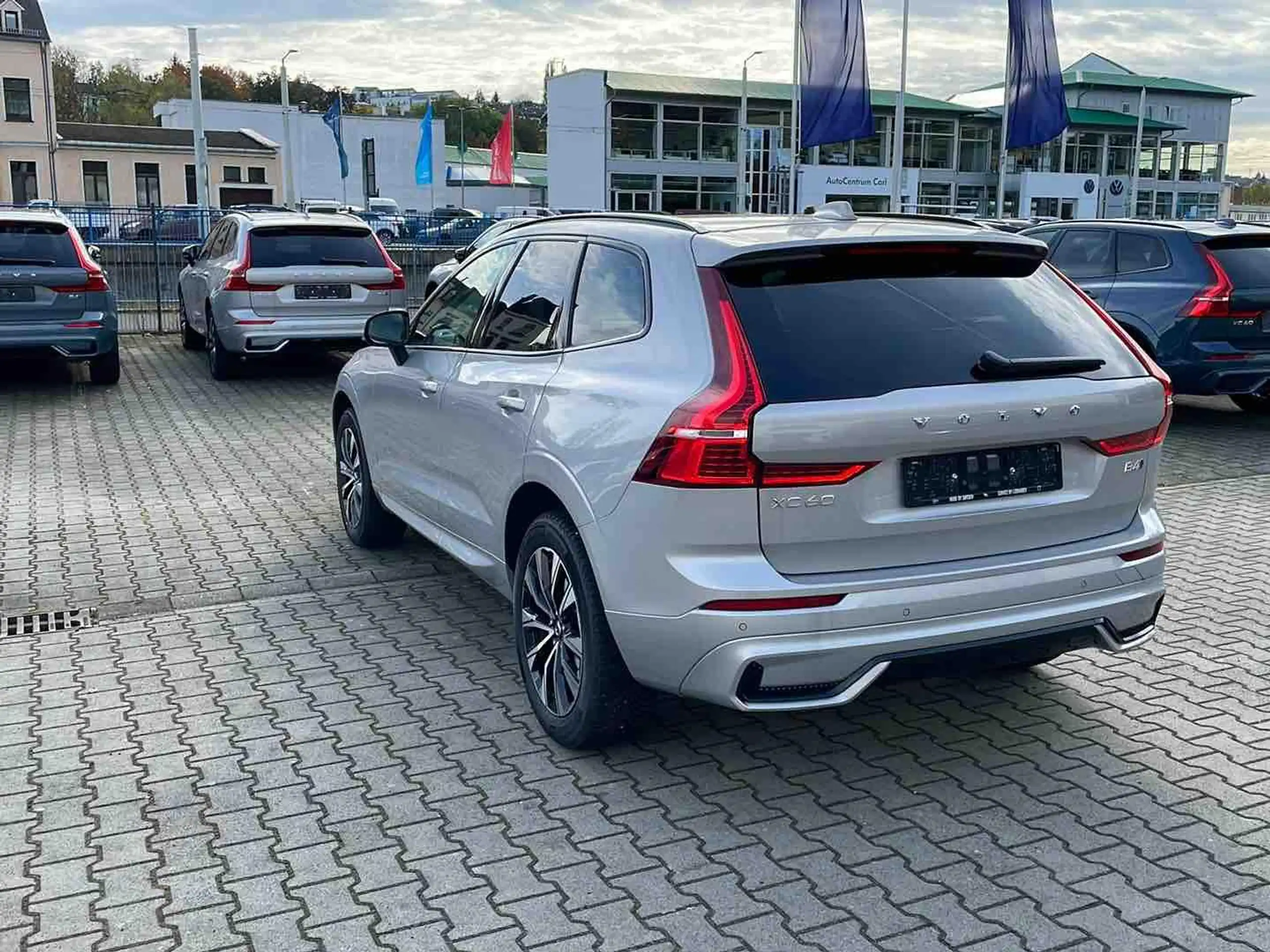 Volvo - XC60