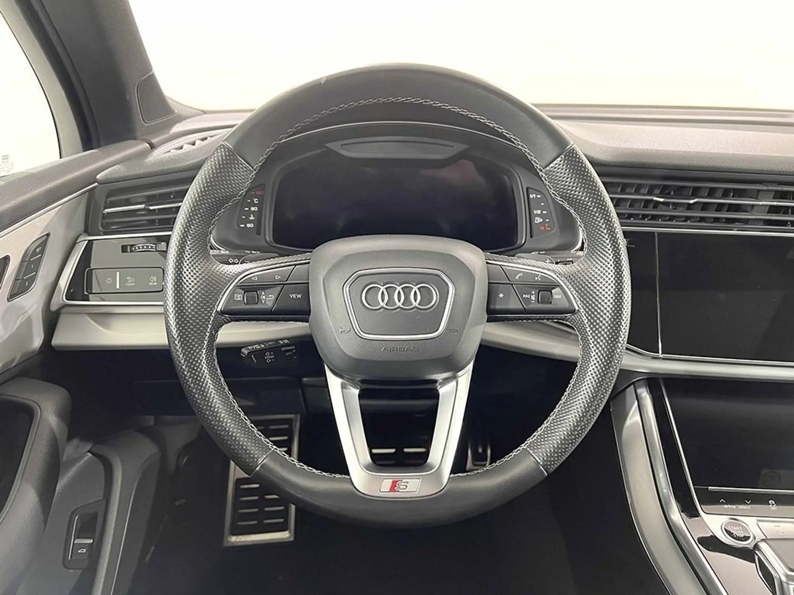 Audi - Q7