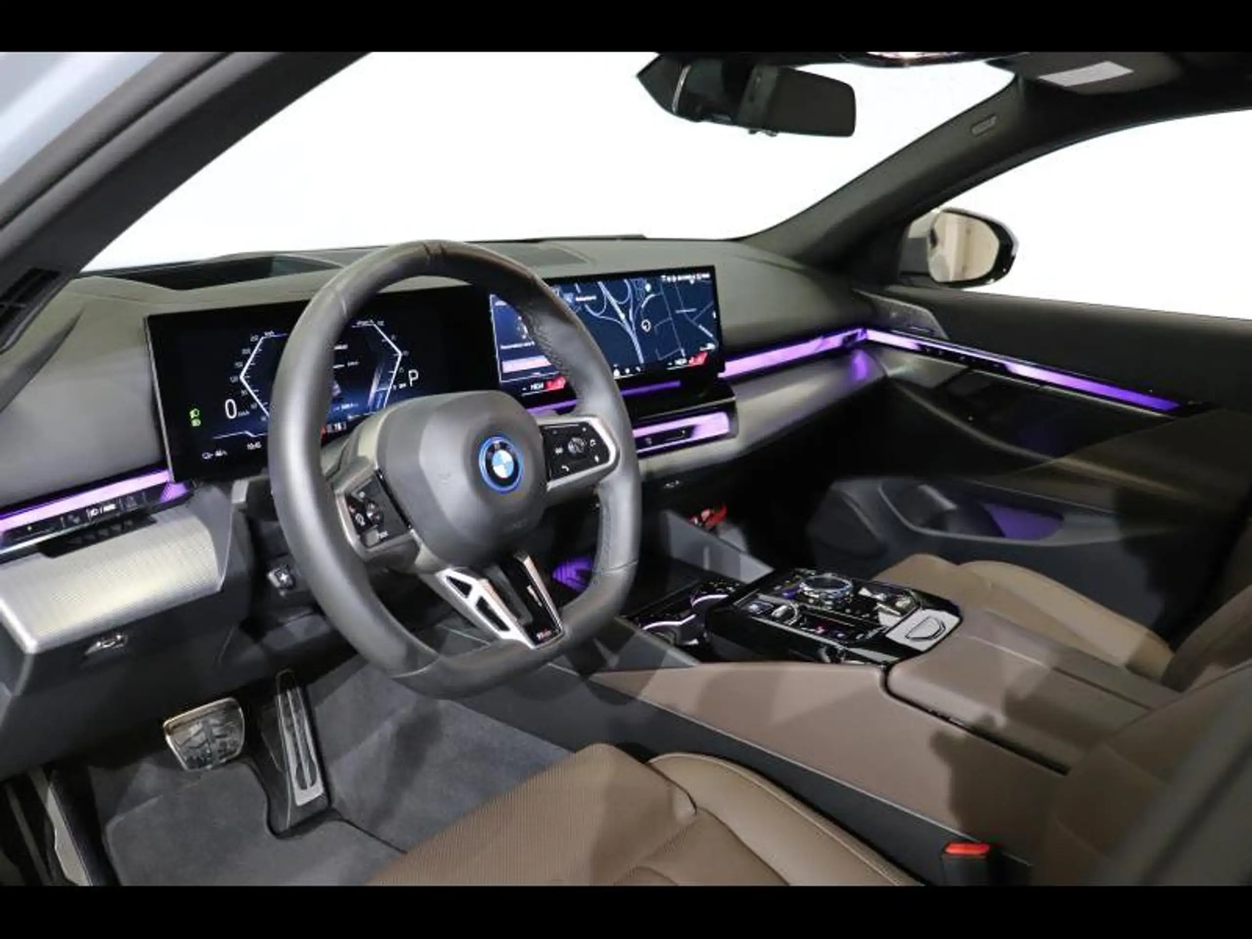 BMW - i5