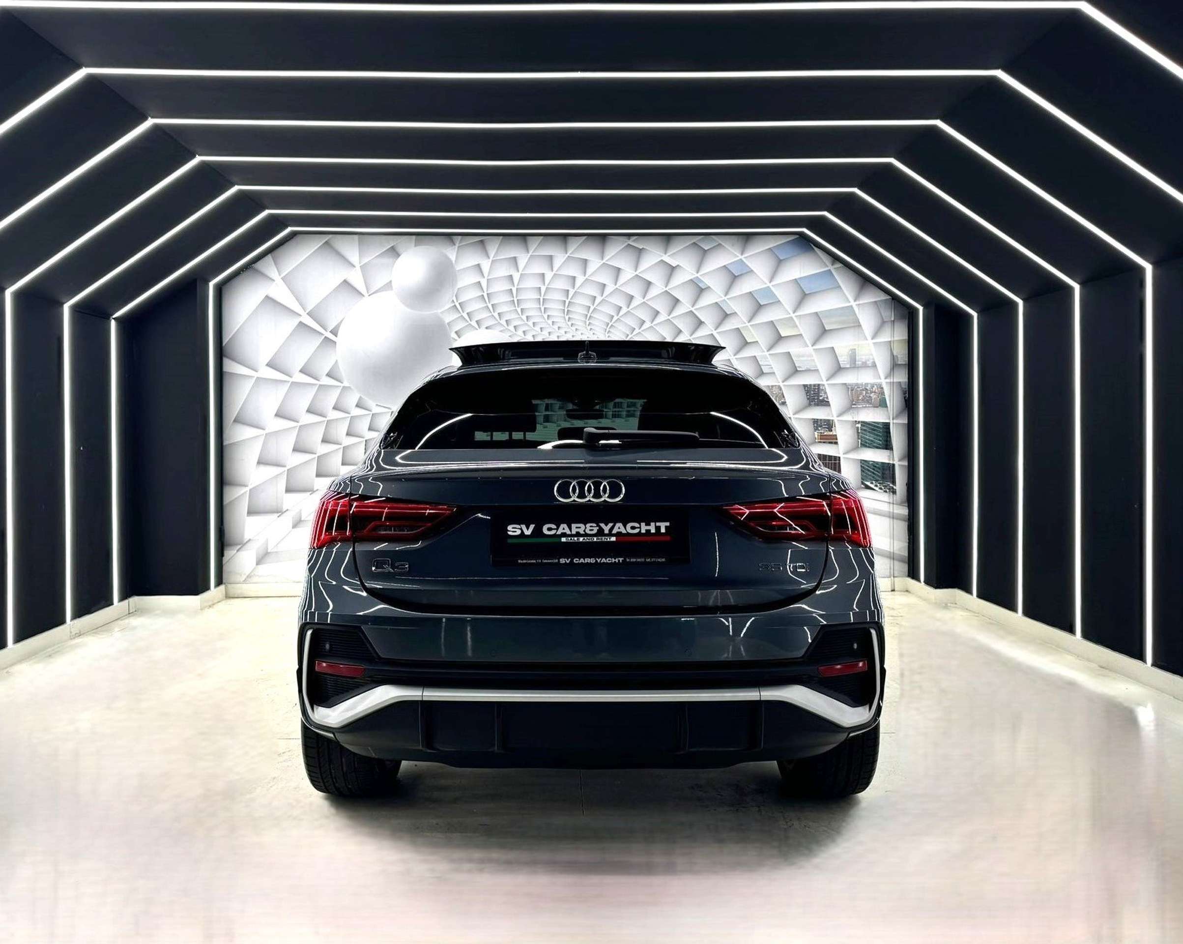 Audi - Q3