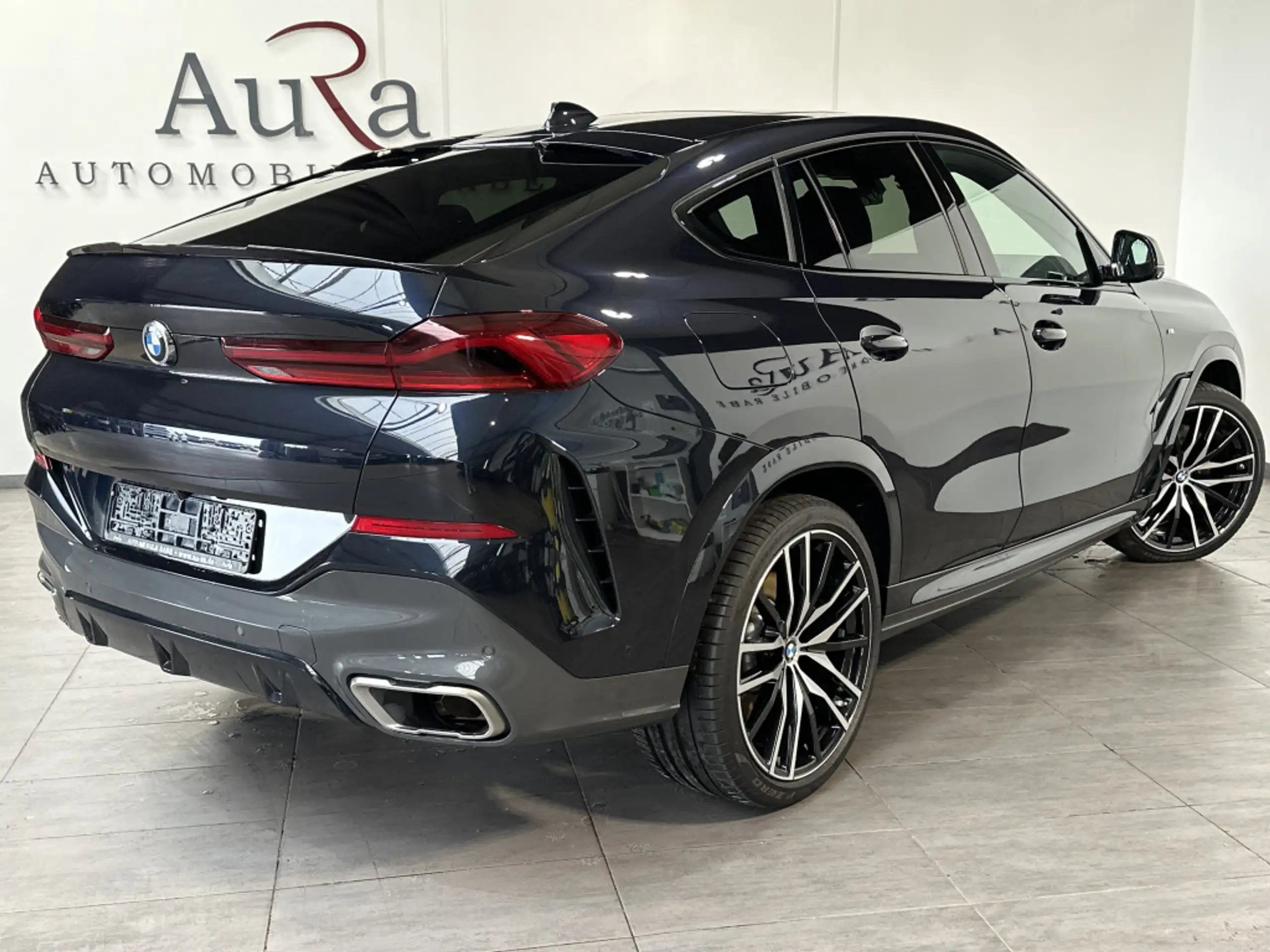 BMW - X6 M