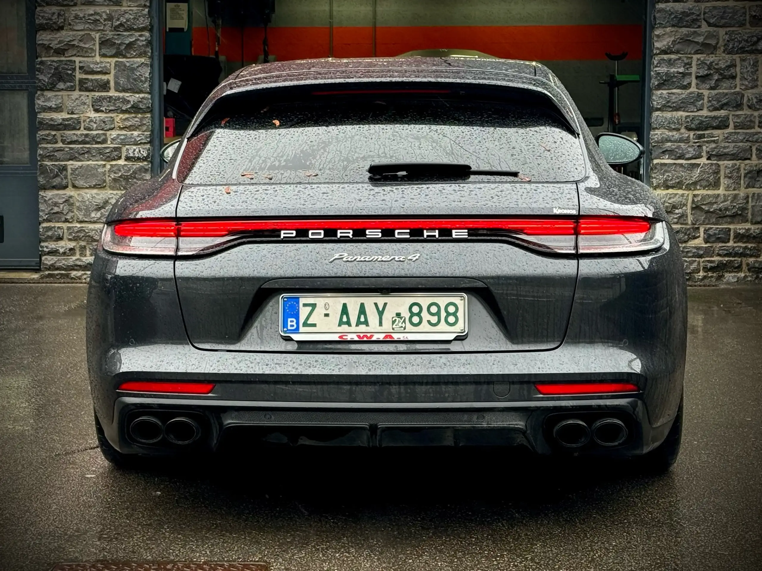 Porsche - Panamera