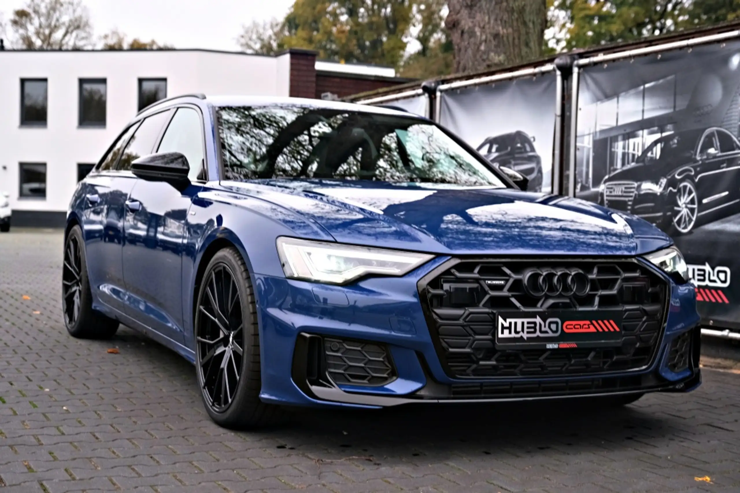 Audi - A6