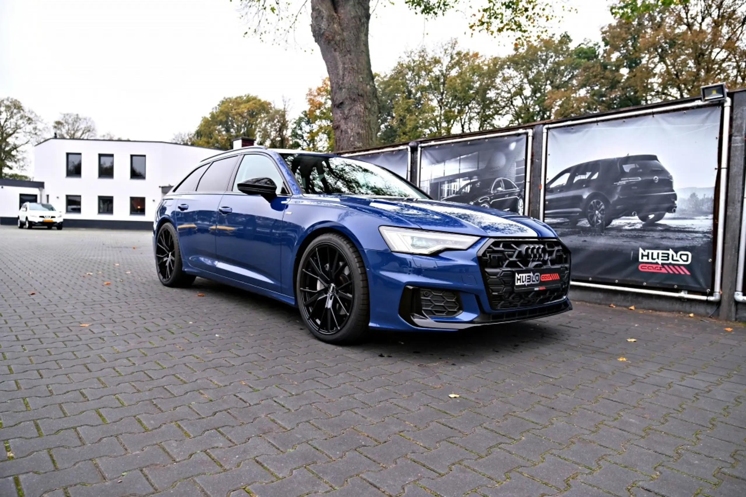 Audi - A6