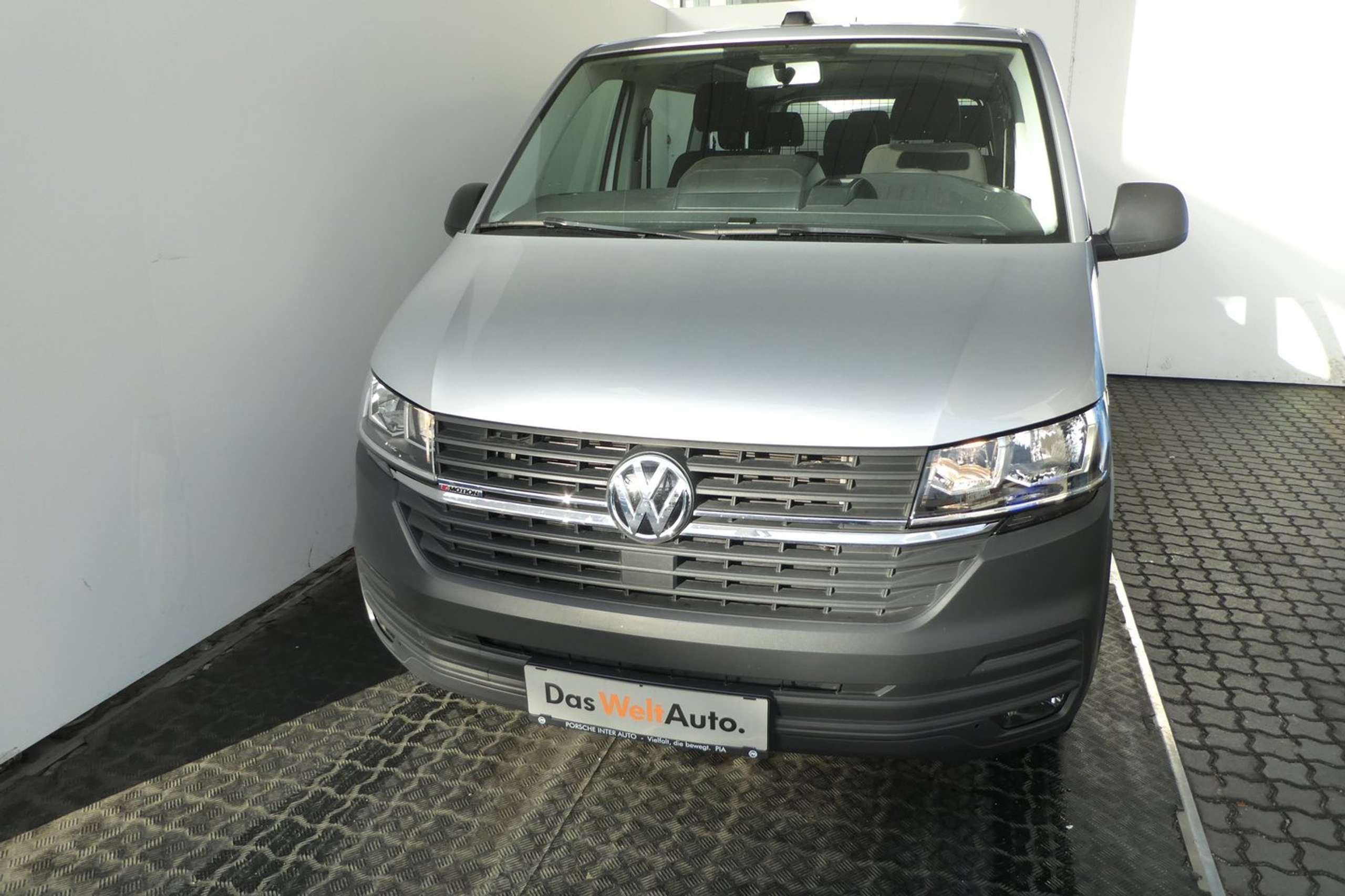 Volkswagen - T6.1 Transporter