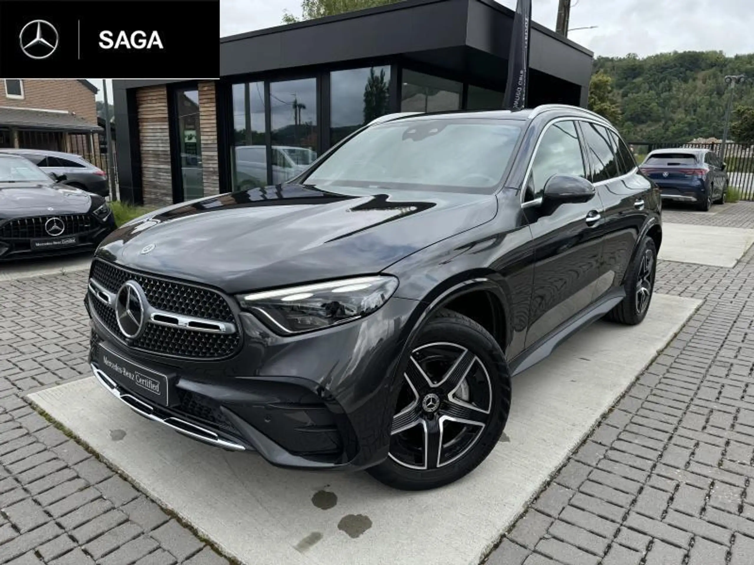 Mercedes-Benz GLC 300 2023