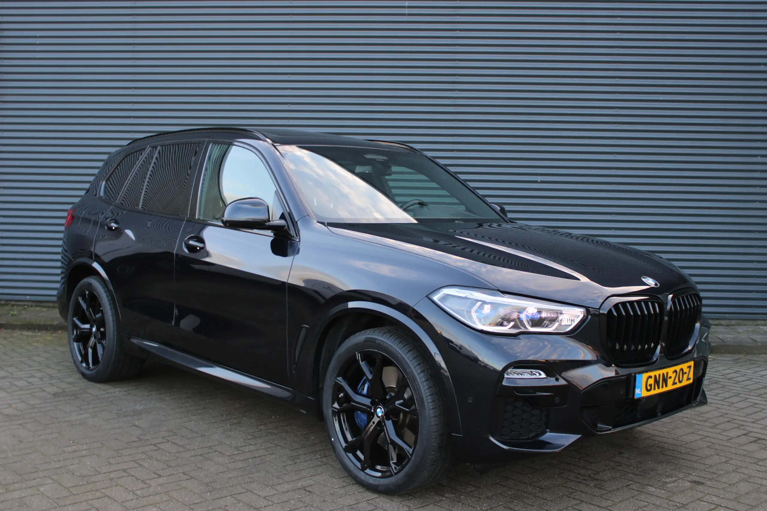 BMW - X5