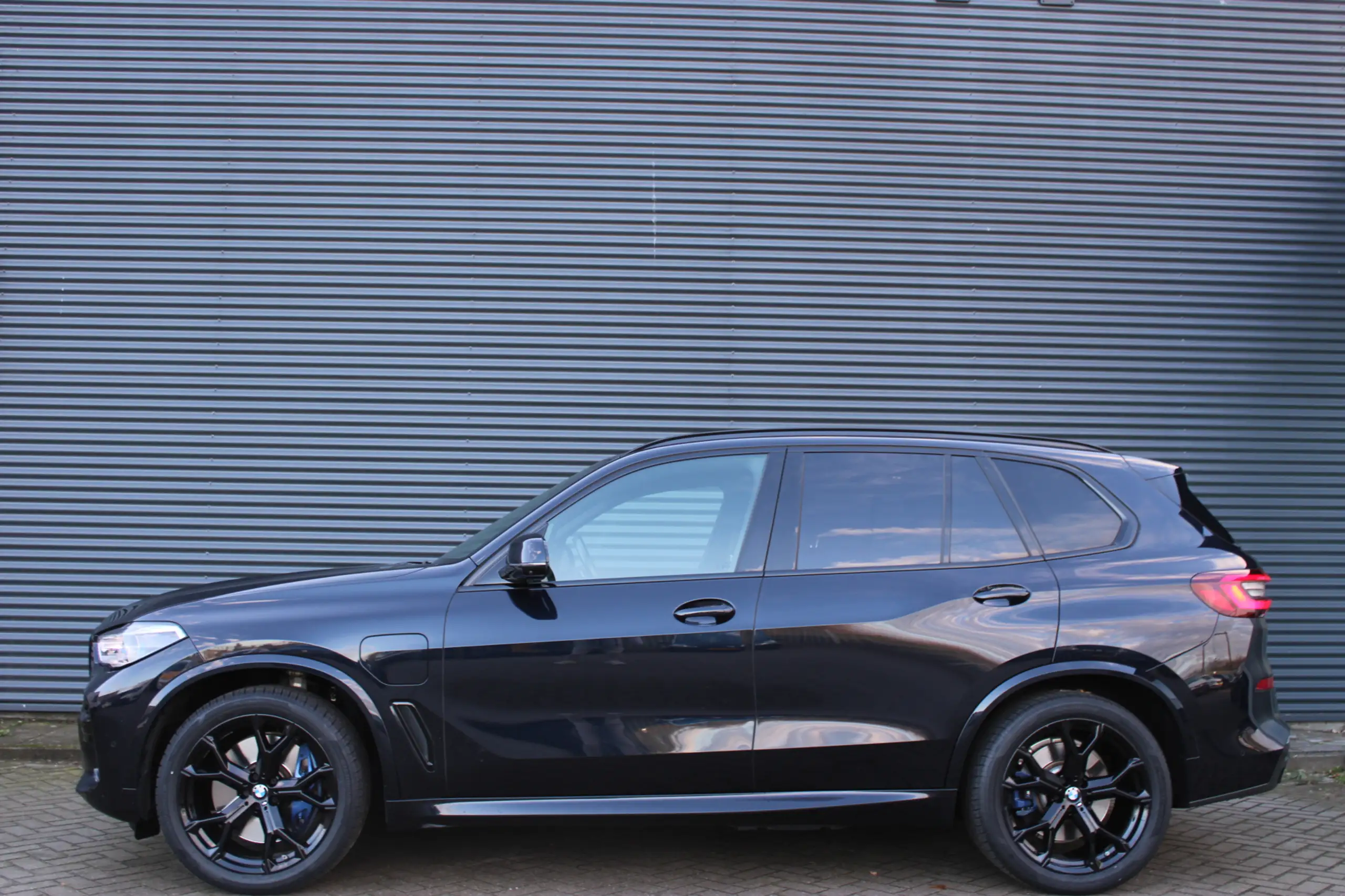 BMW - X5