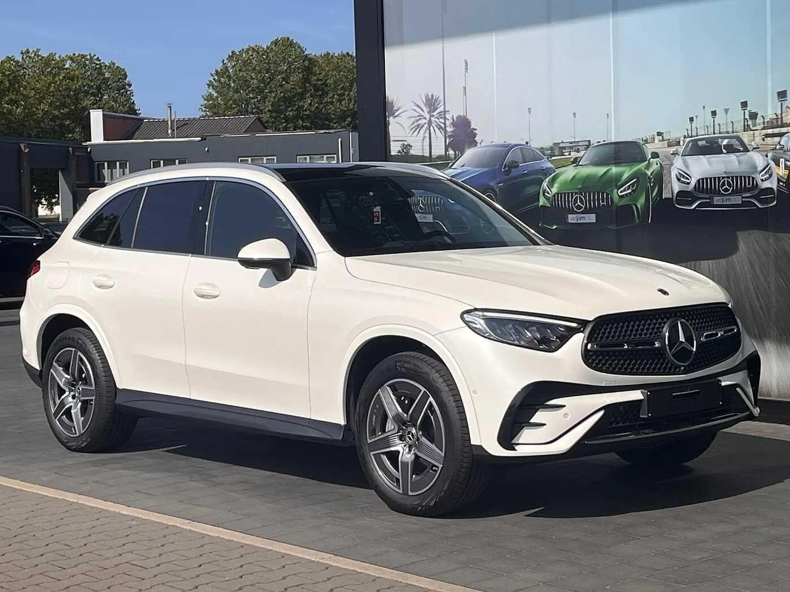 Mercedes-Benz - GLC 300