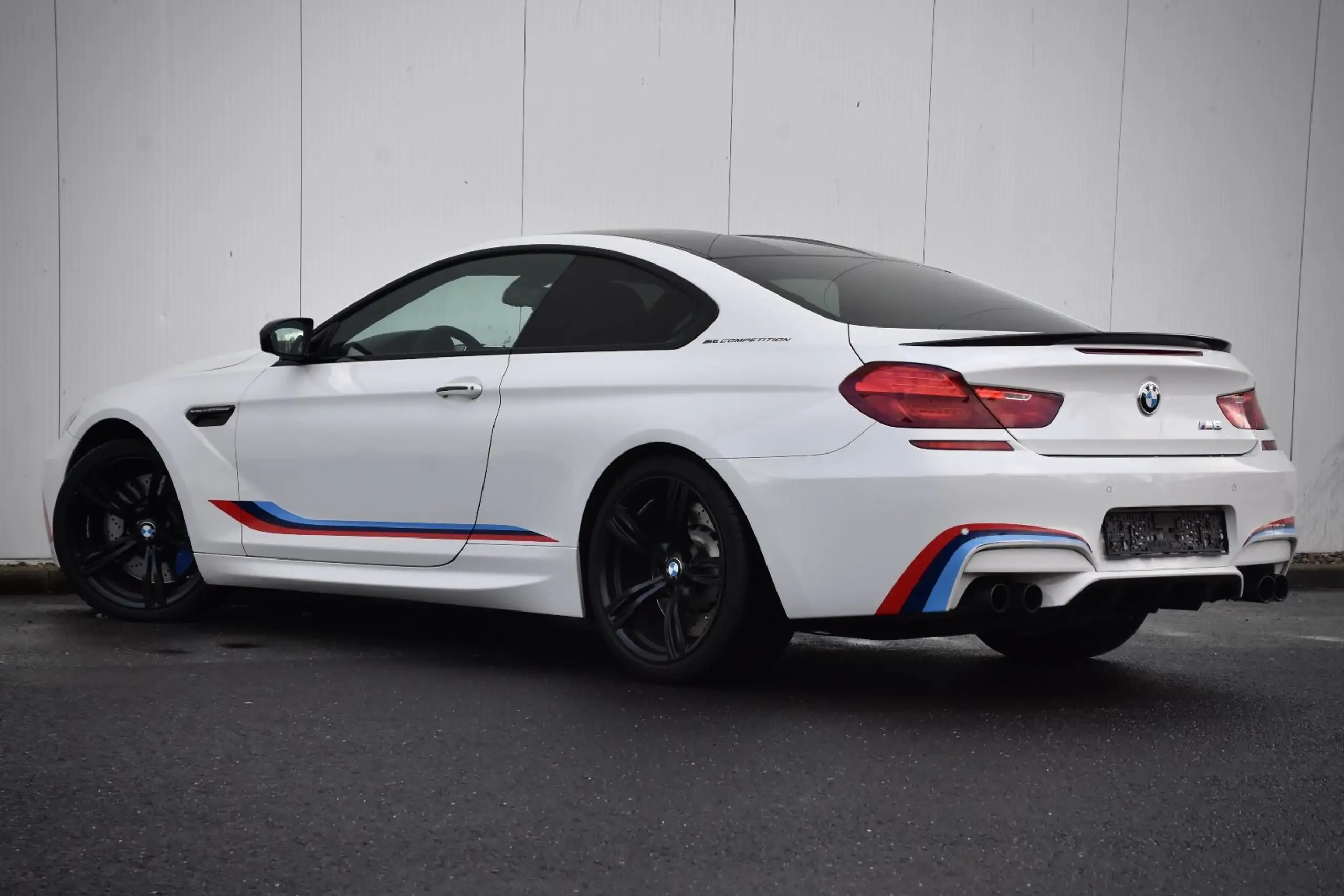 BMW - M6