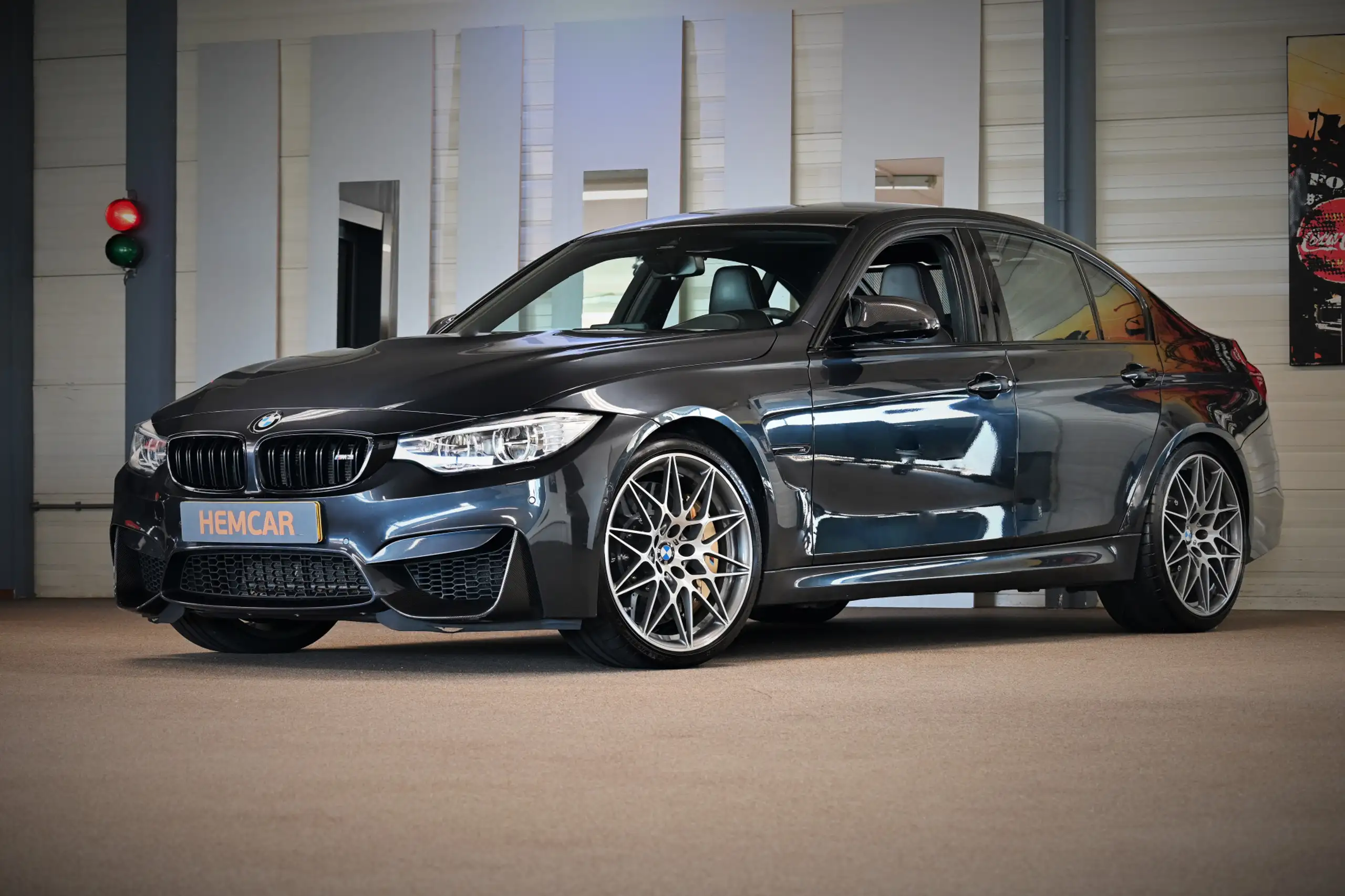 BMW - M3