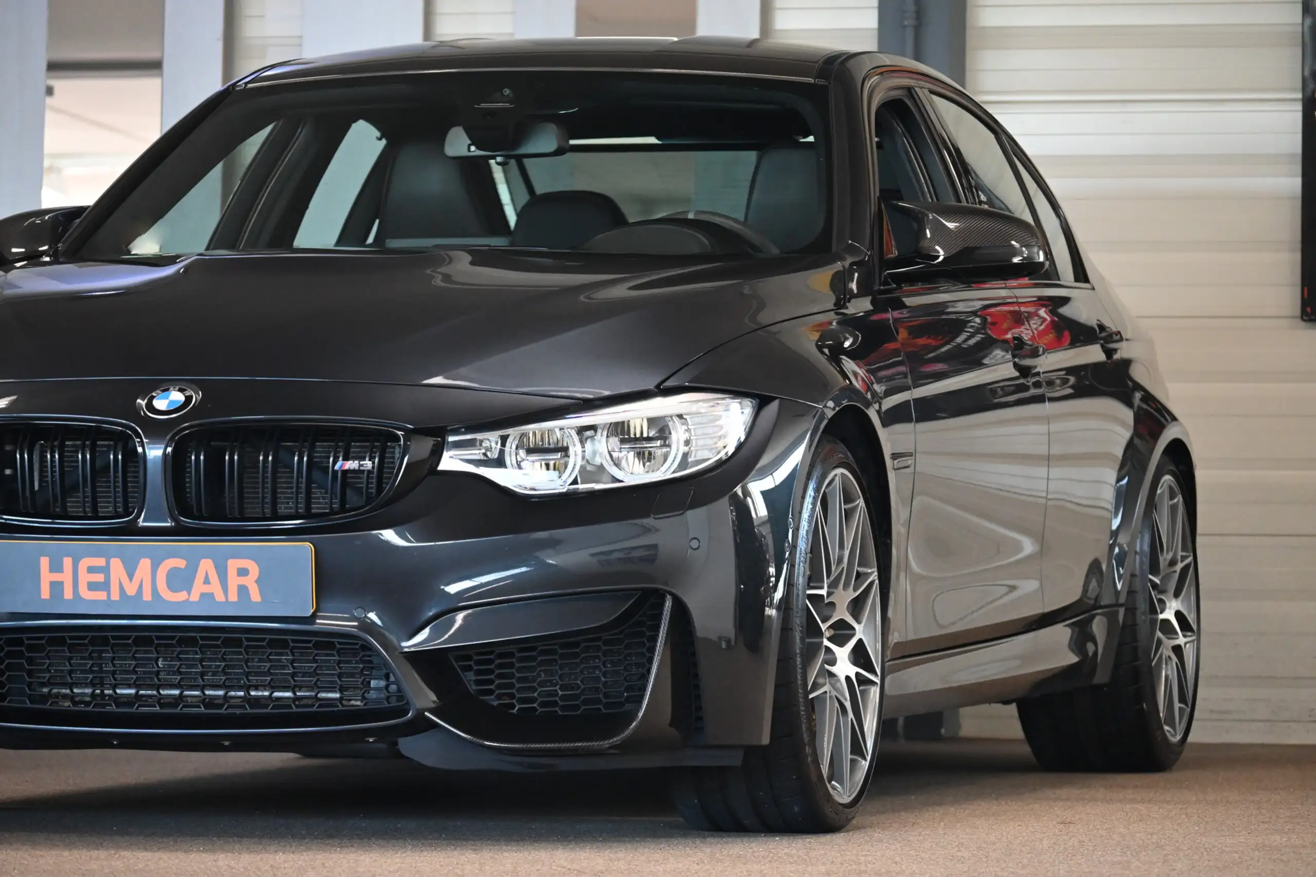 BMW - M3