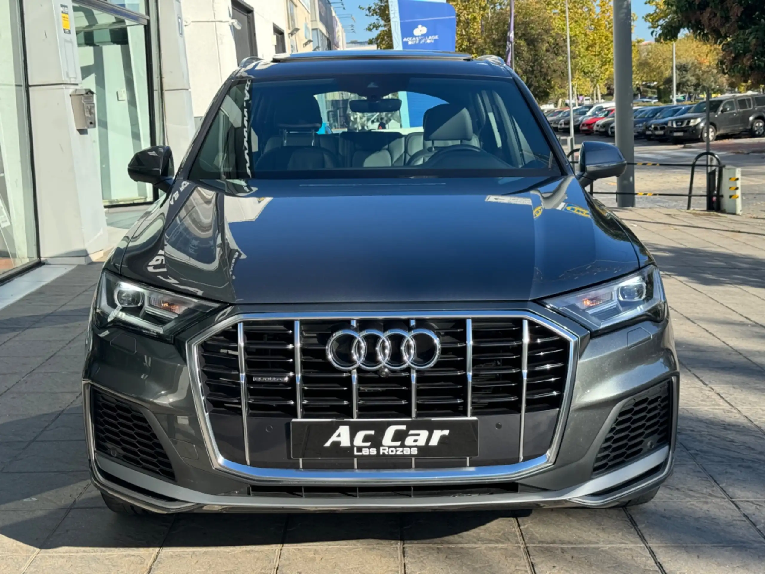 Audi - Q7