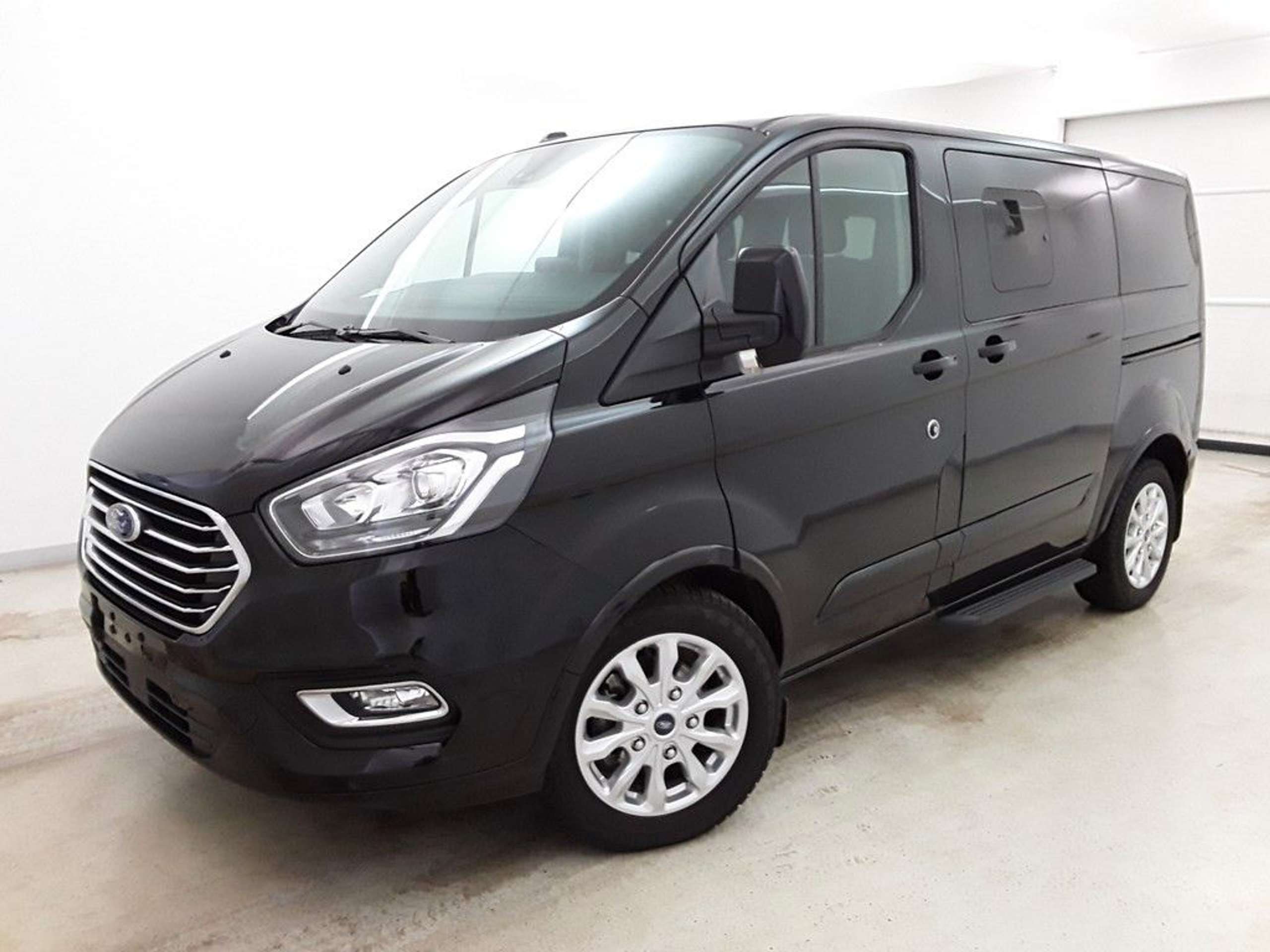 Ford - Tourneo Custom