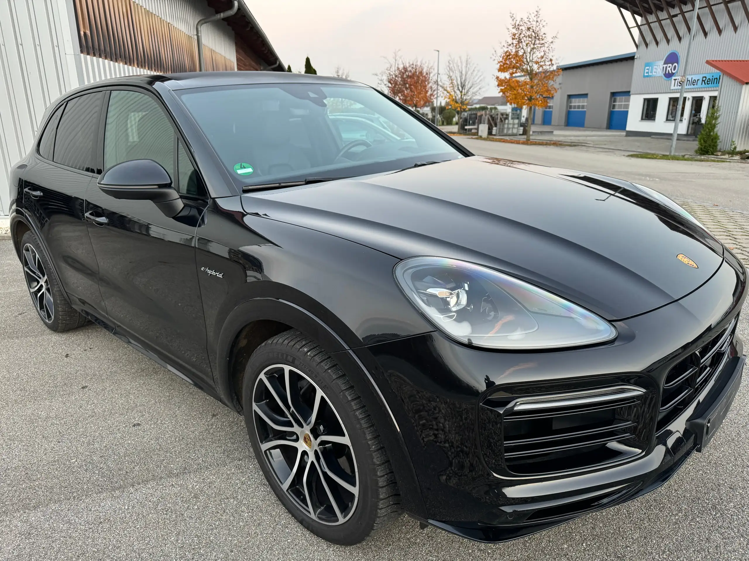 Porsche - Cayenne