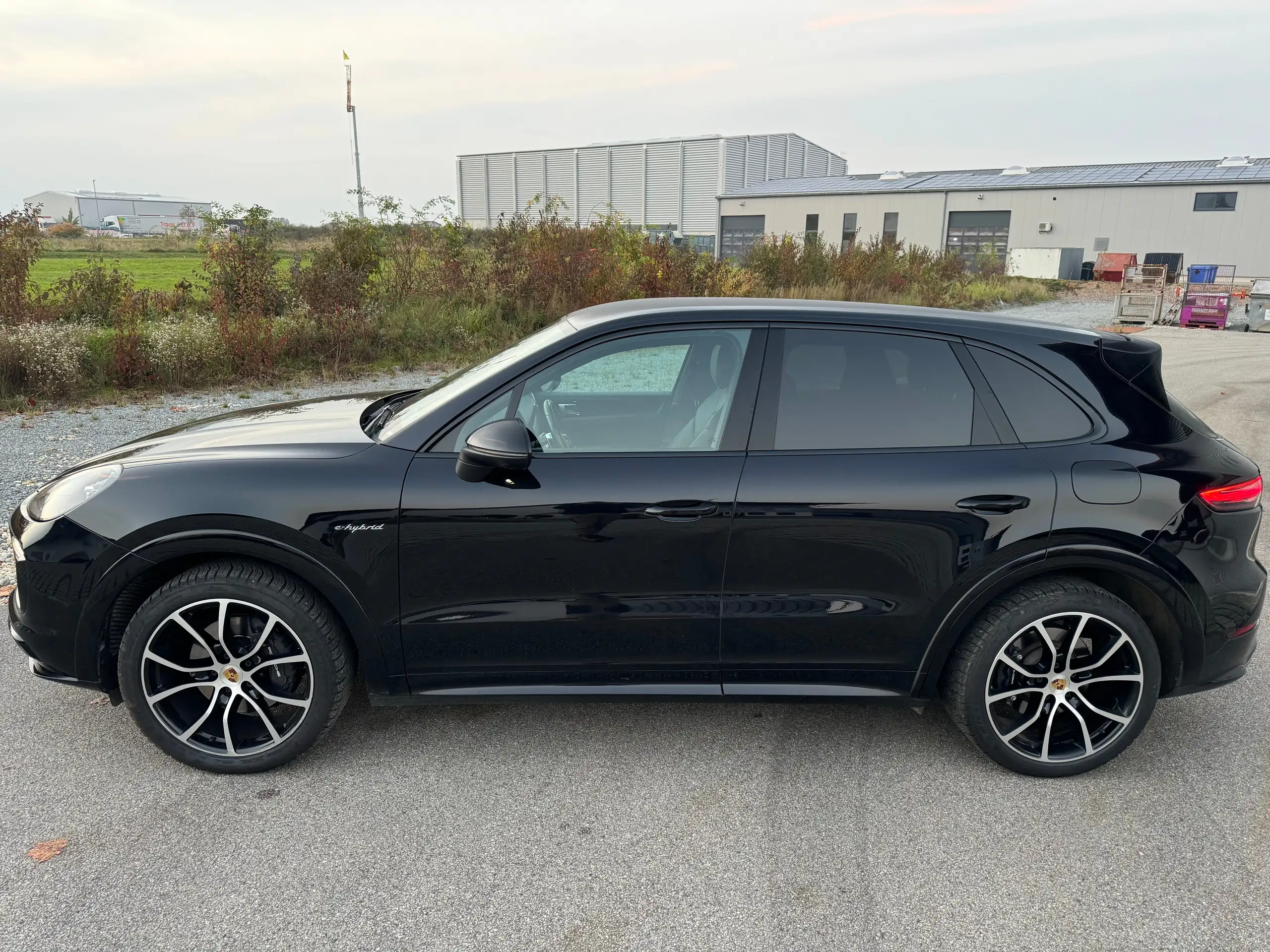 Porsche - Cayenne