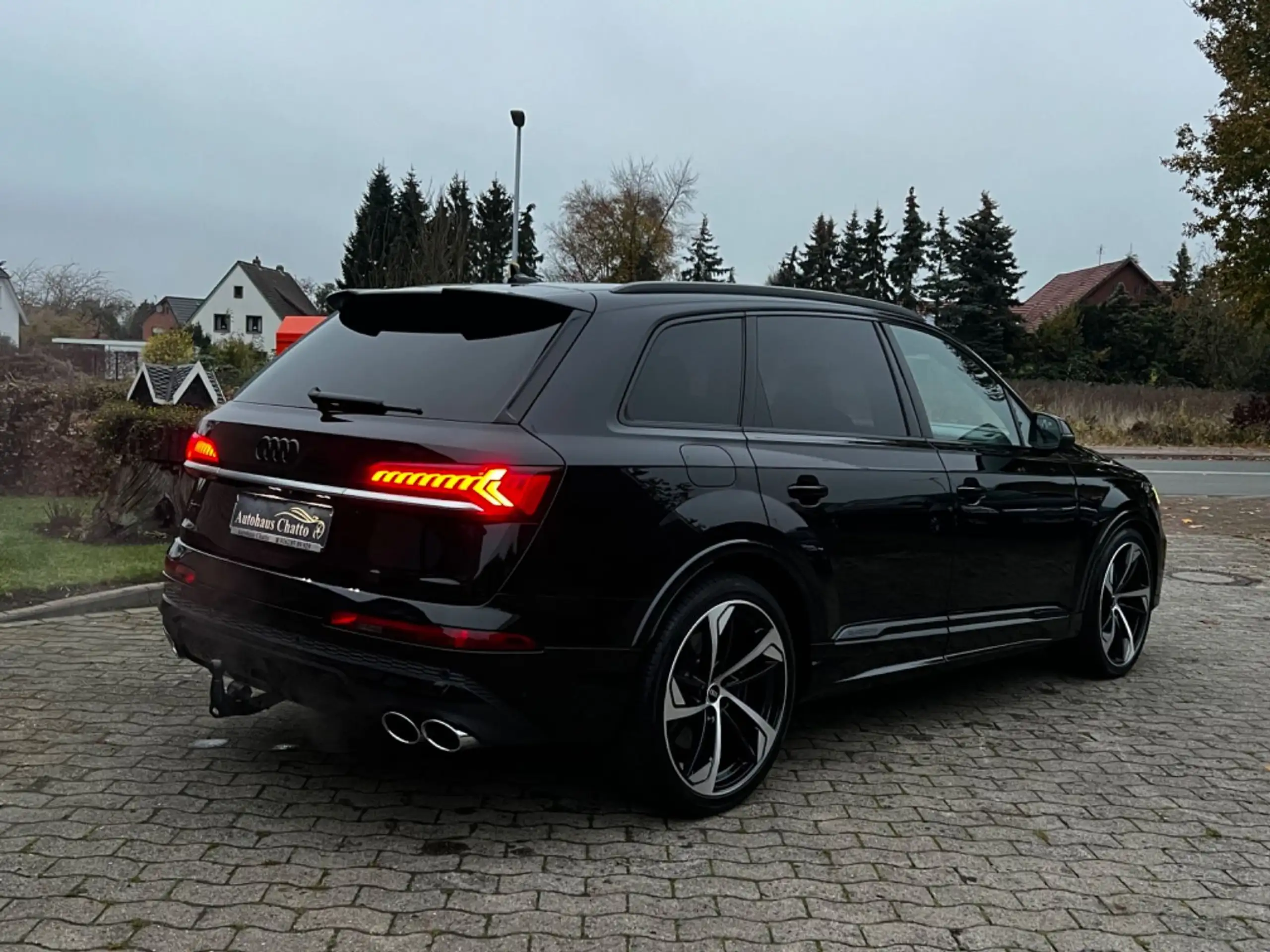 Audi - SQ7