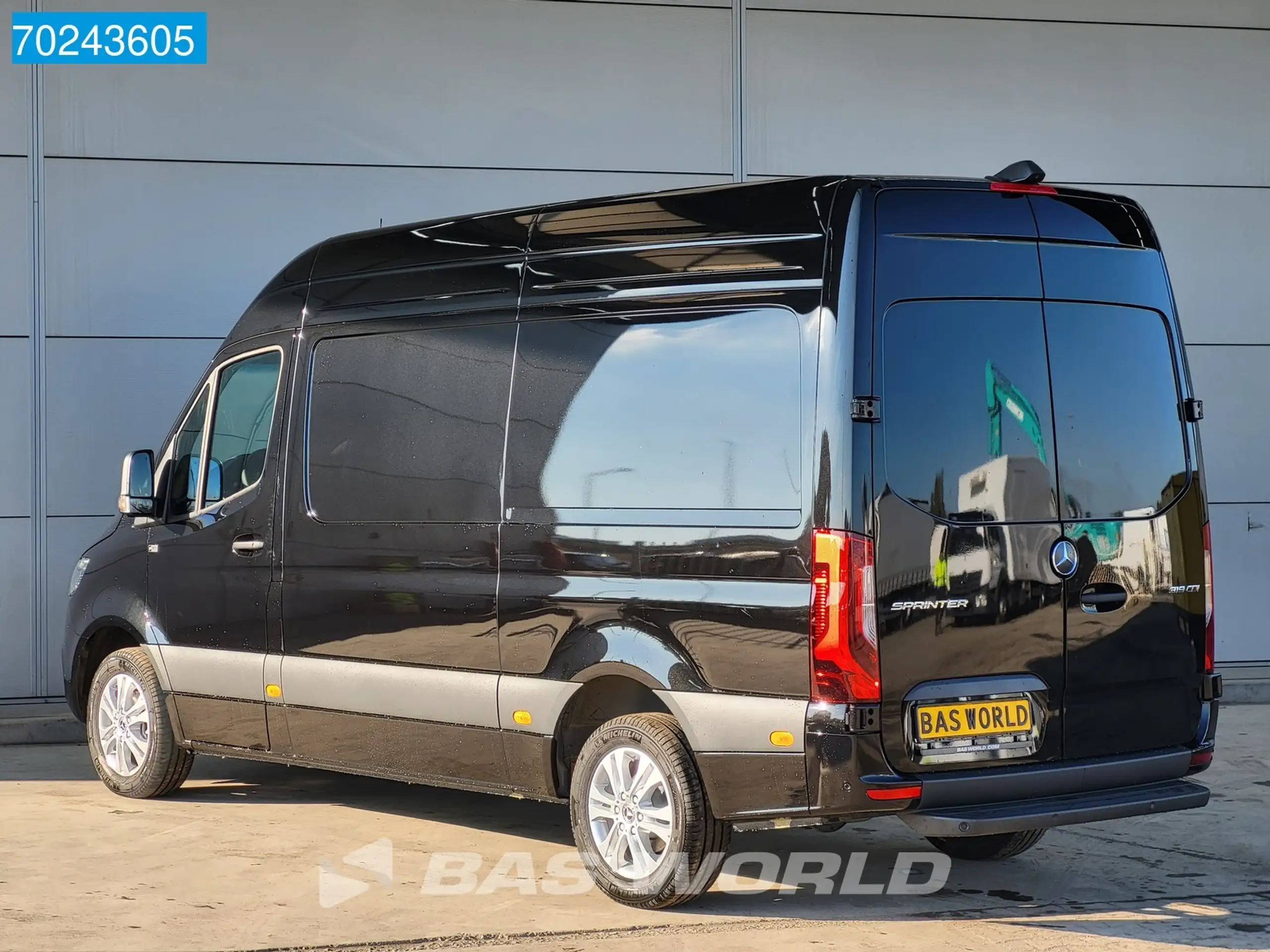 Mercedes-Benz - Sprinter